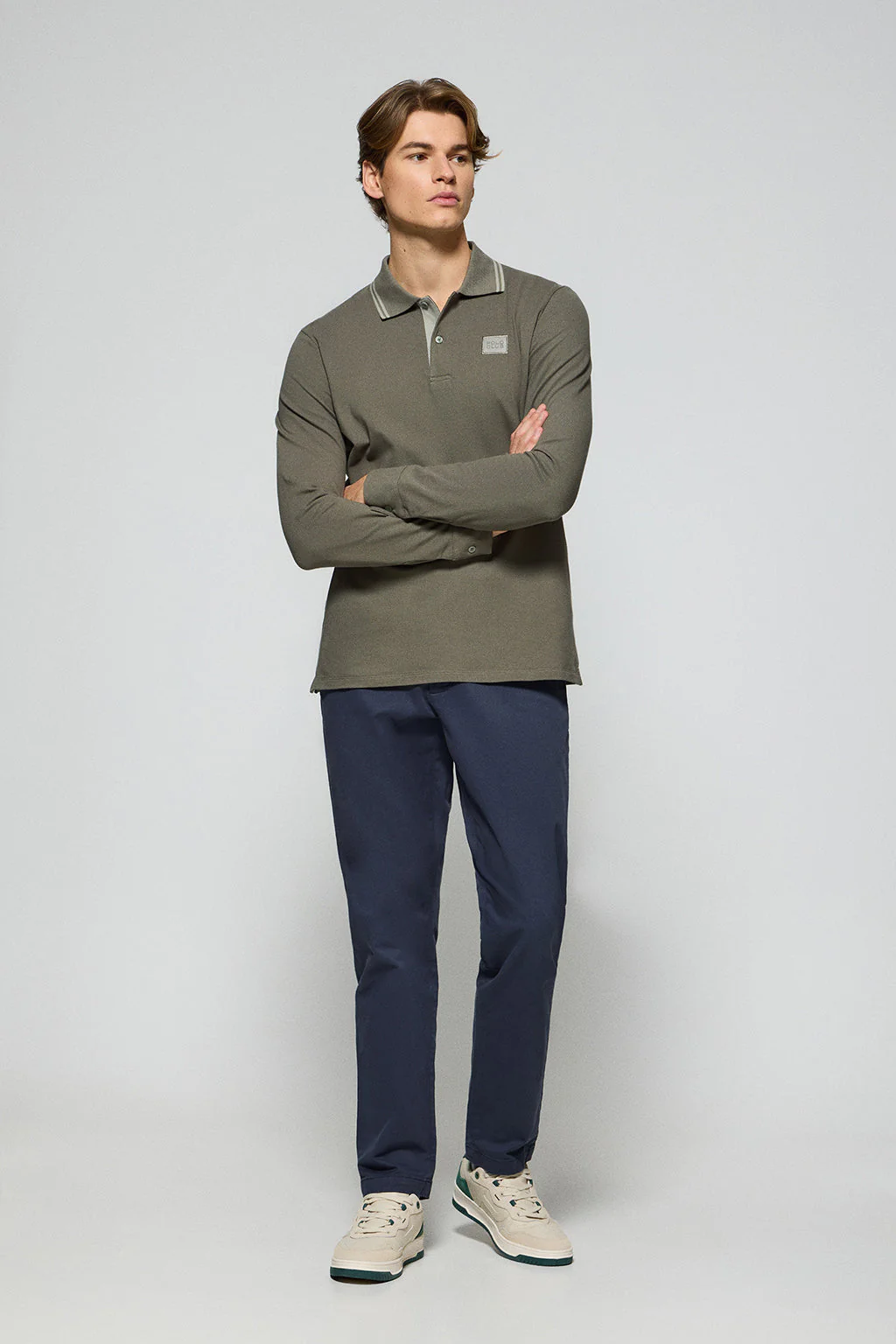 Green polo shirt with two buttons and Polo Club logo - Image 4