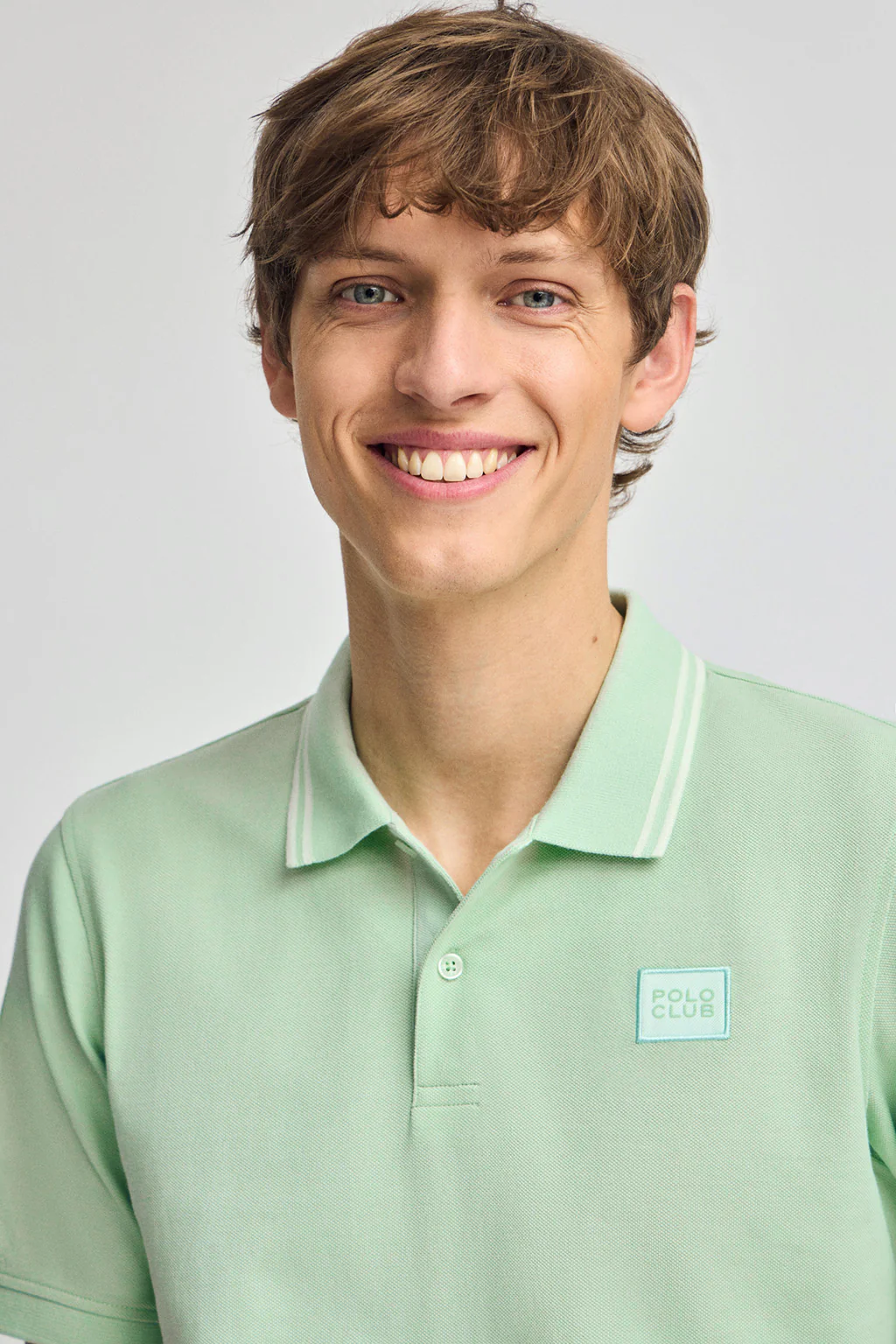Mint short-sleeve polo shirt with two buttons and chest detail - Image 3