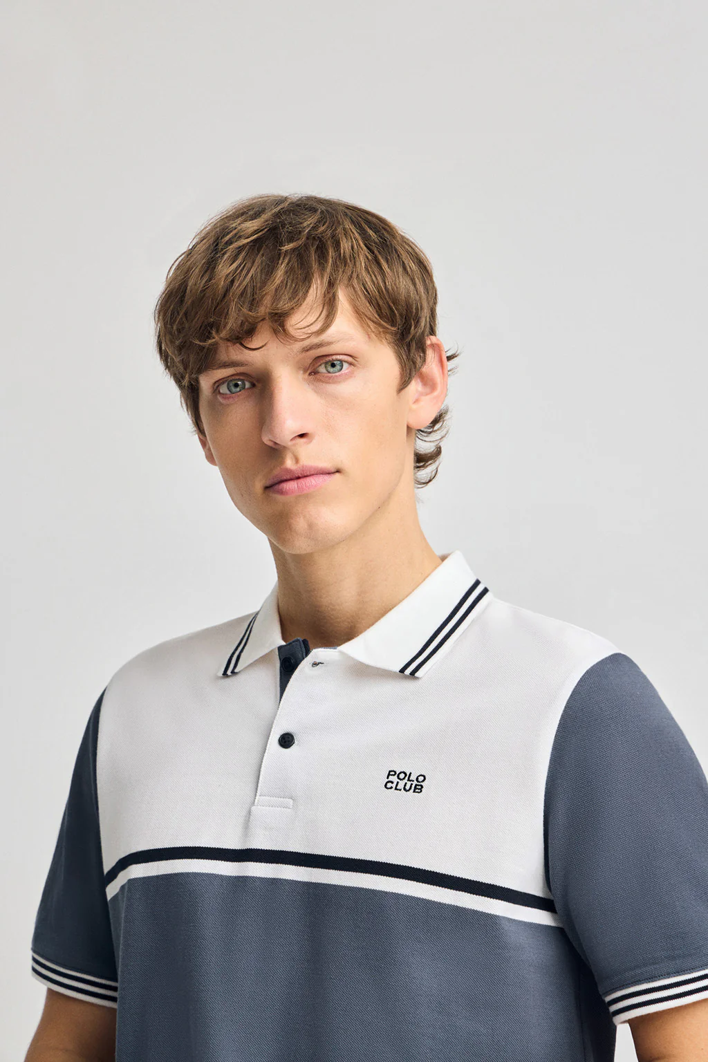 White polo shirt Veil in bi-coloured pique with embroidered detail - Image 3