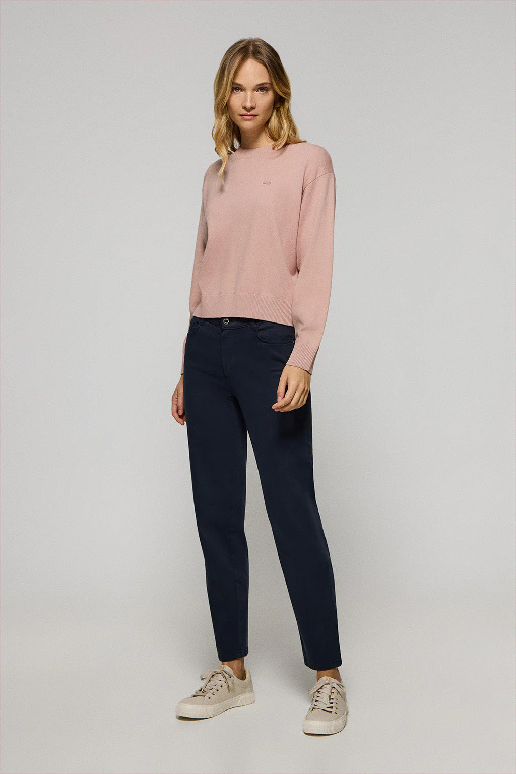 Pale-pink knit jumper Kacey with Polo Club pearly button - Image 3