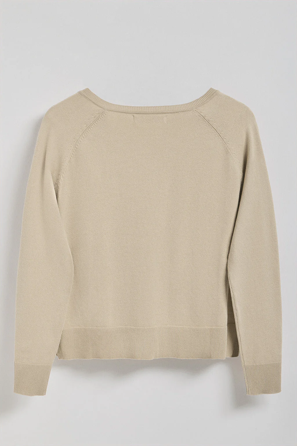 Beige knit jumper Katniss with Polo Club pearly button - Image 11