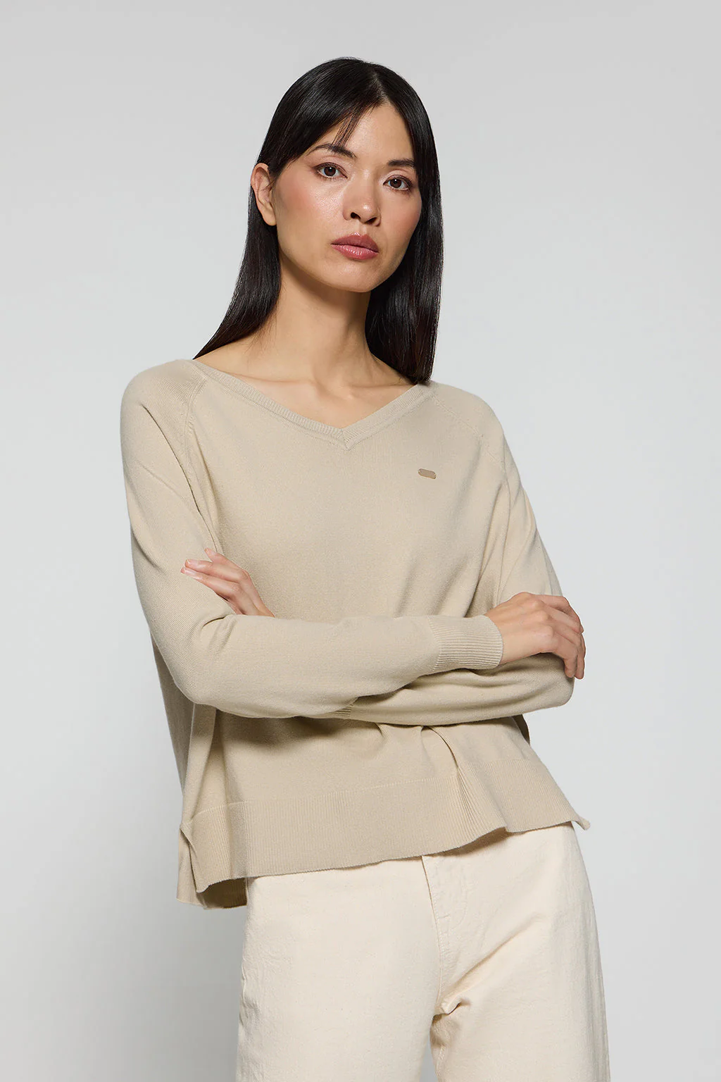 Beige knit jumper Katniss with Polo Club pearly button - Image 2