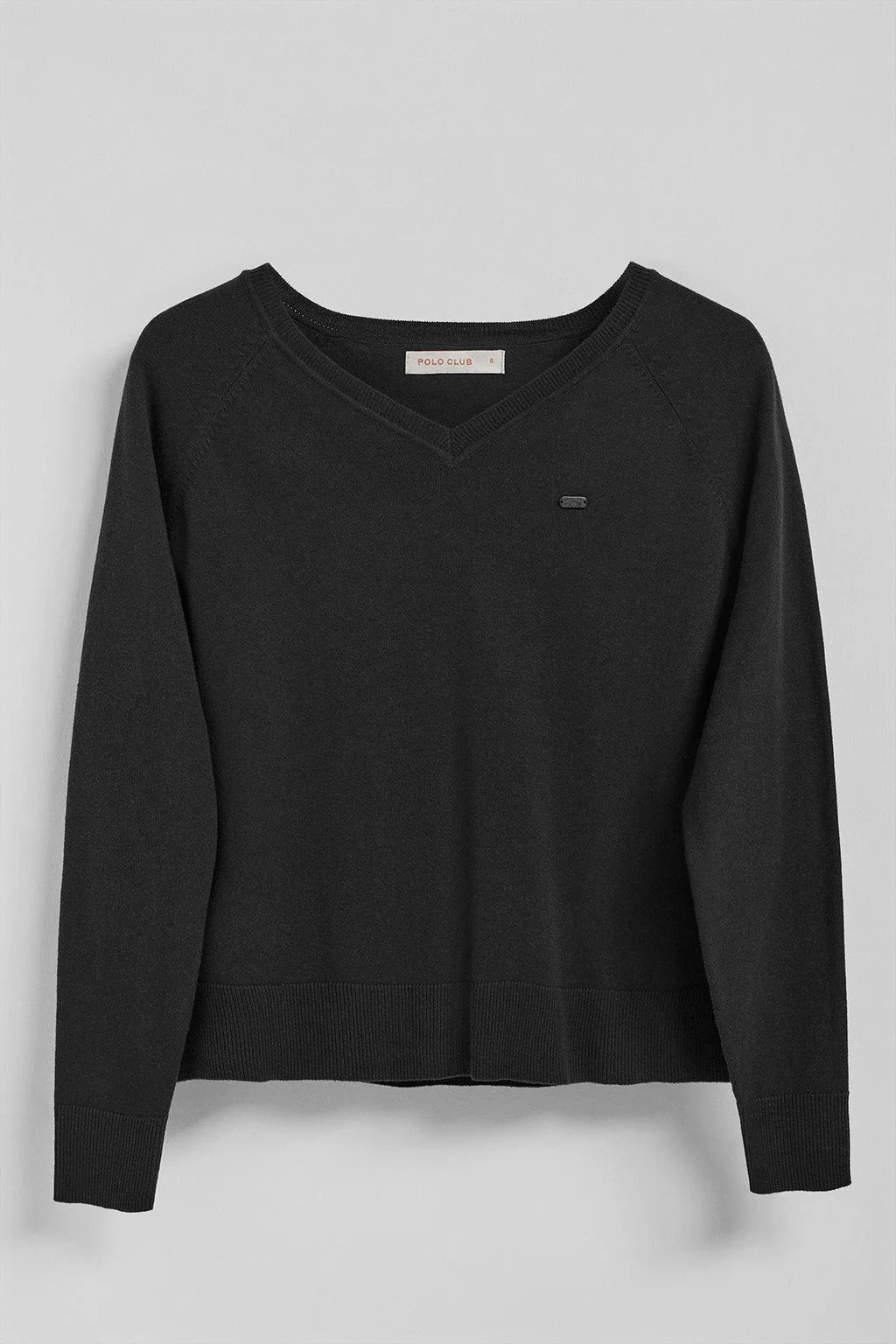 Black knit jumper Katniss with Polo Club pearly button - Image 12