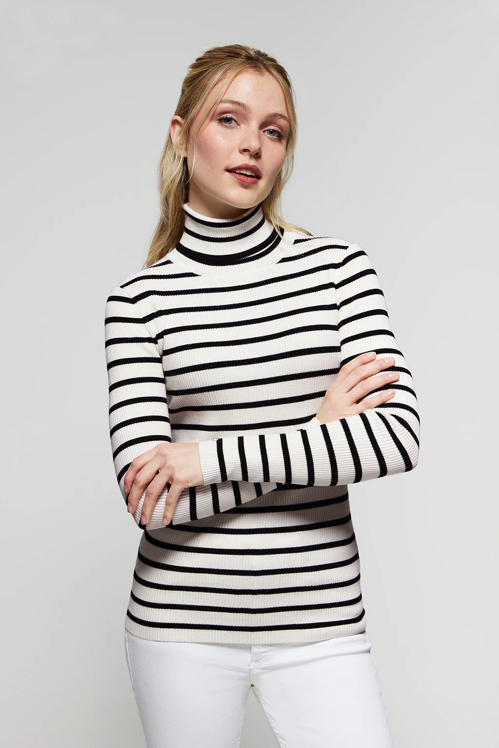 Navy-blue and beige turtleneck striped jumper with Polo detail - Image 2