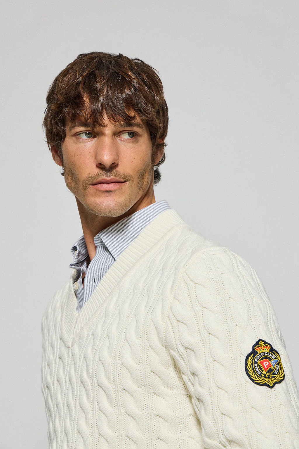 Nude V-neck jumper Nautic with sleeve nautical patch - Image 3