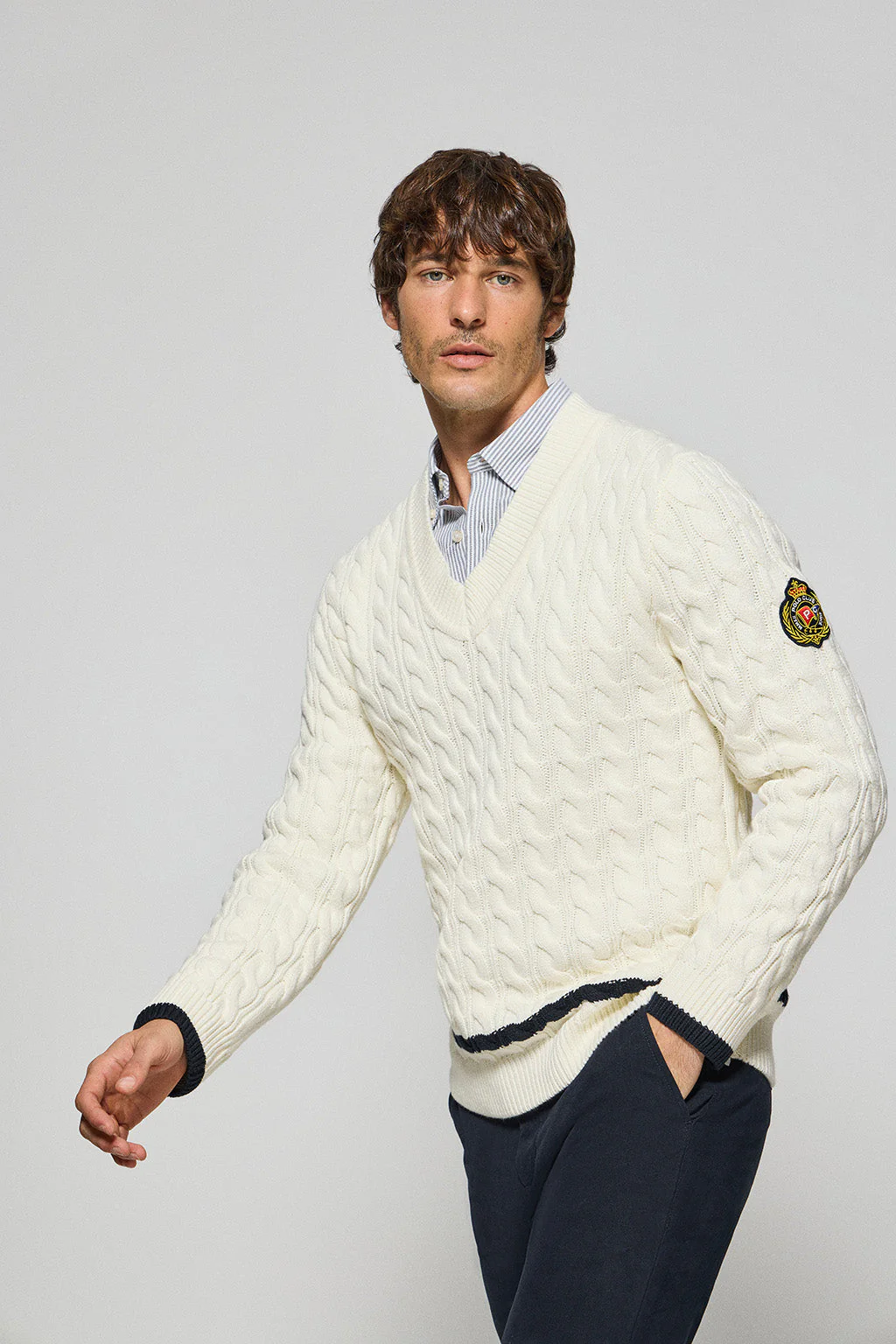 Nude V-neck jumper Nautic with sleeve nautical patch - Image 5