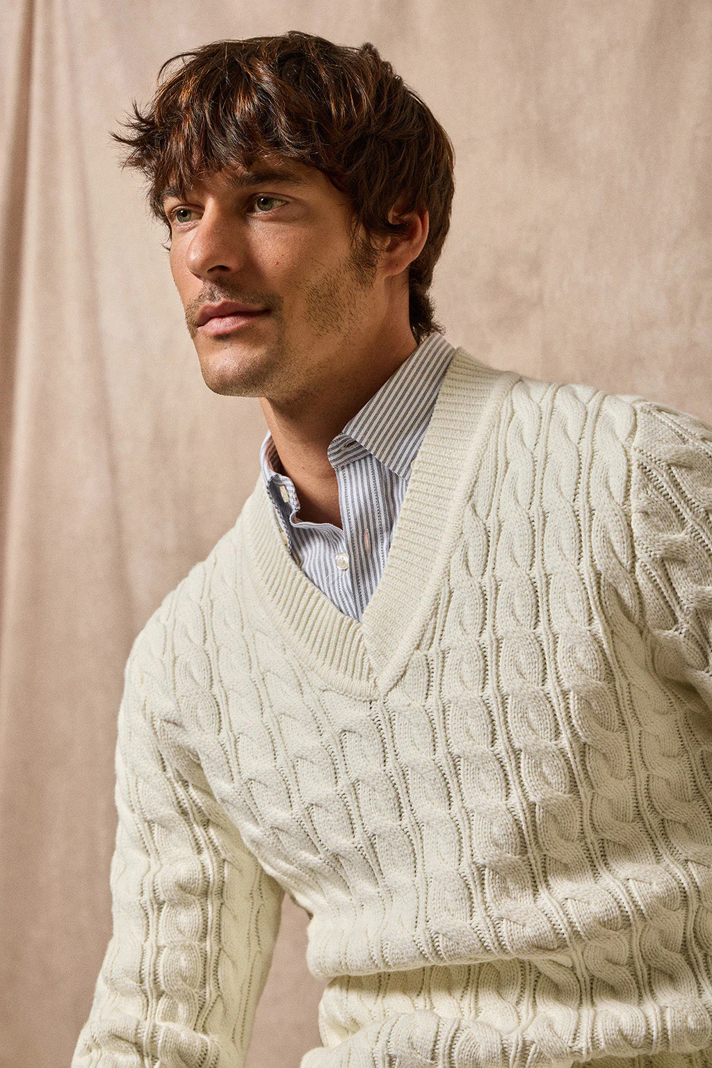 Nude V-neck jumper Nautic with sleeve nautical patch - Image 7