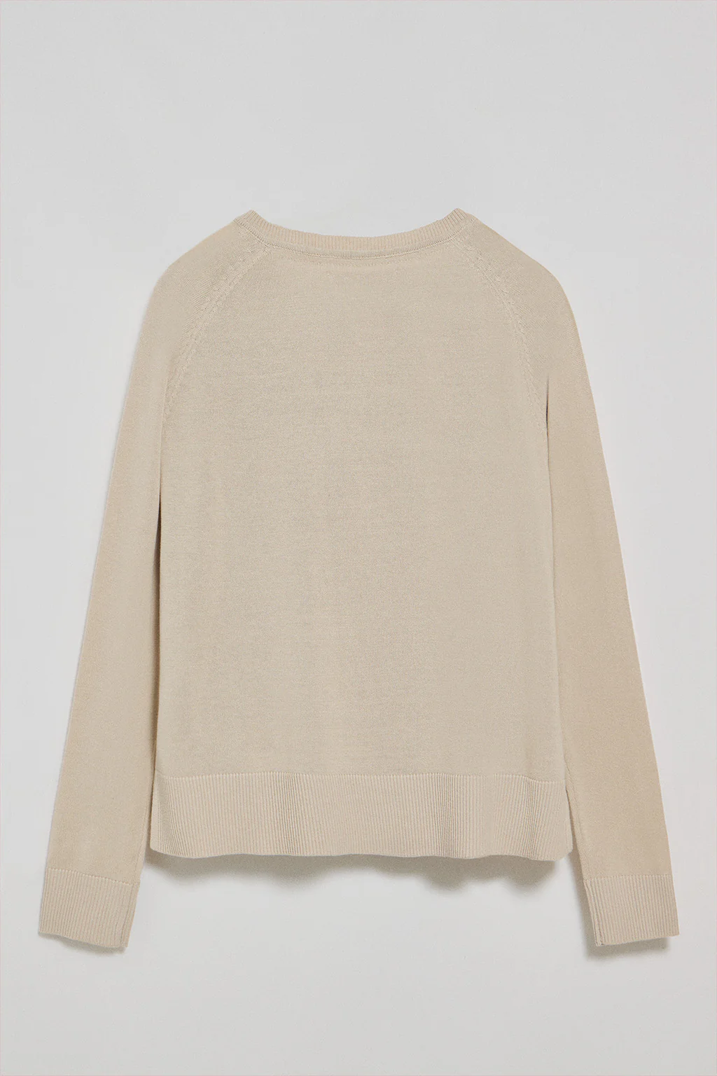 Beige V-neck jumper in cotton and linen with embroidered monogram - Image 6