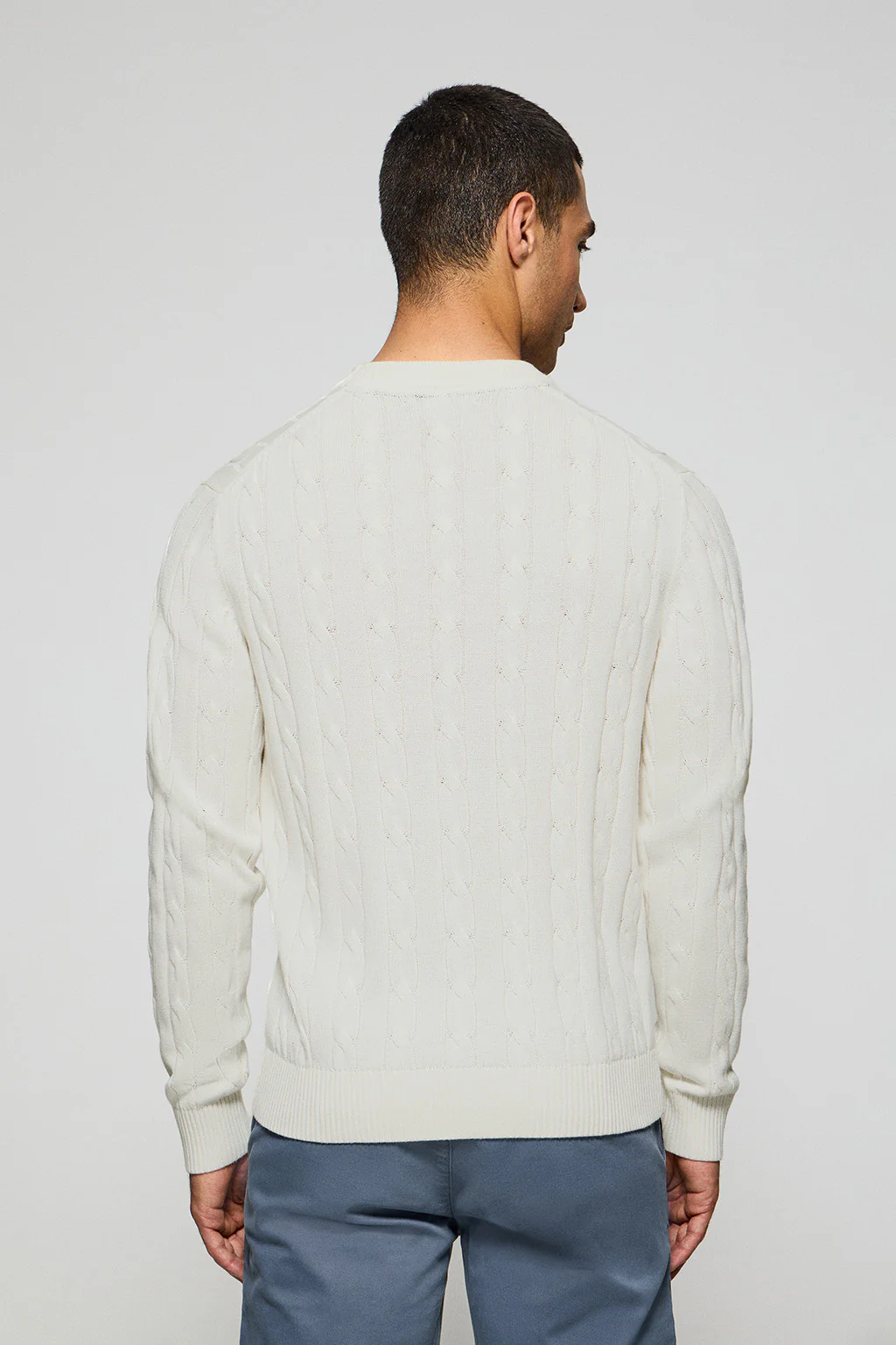 Beige round-neck cable-knit jumper with Rigby Go embroidery - Image 2