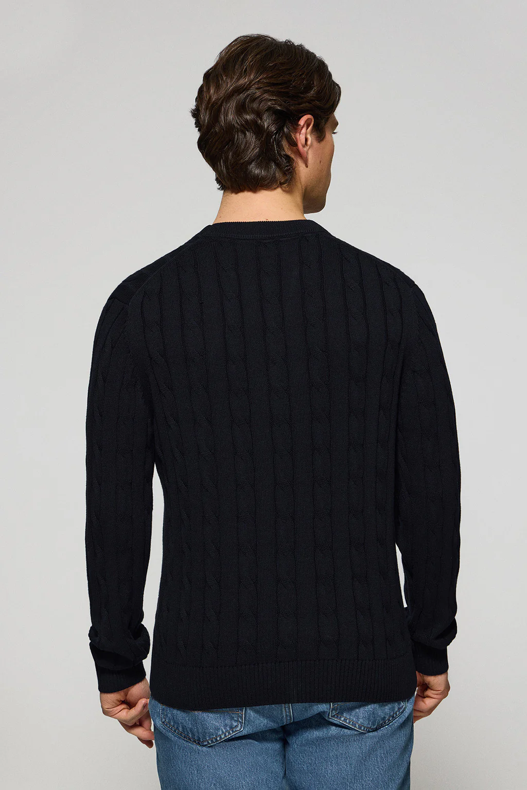 Navy-blue round-neck cable-knit jumper with Rigby Go embroidery - Image 2