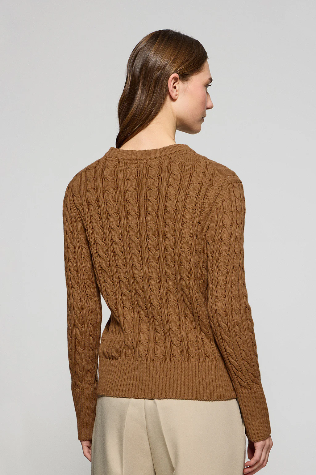 Camel round-neck cable-knit jumper with Rigby Go embroidery - Image 2
