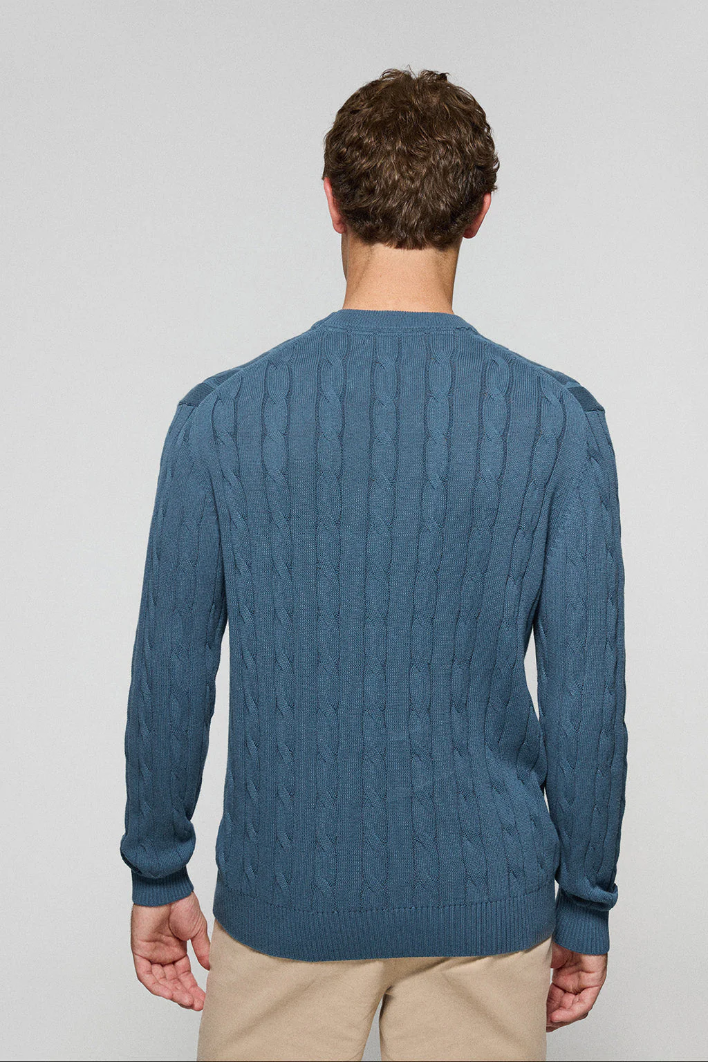Denim-blue cable-knit jumper with Rigby Go logo - Image 5