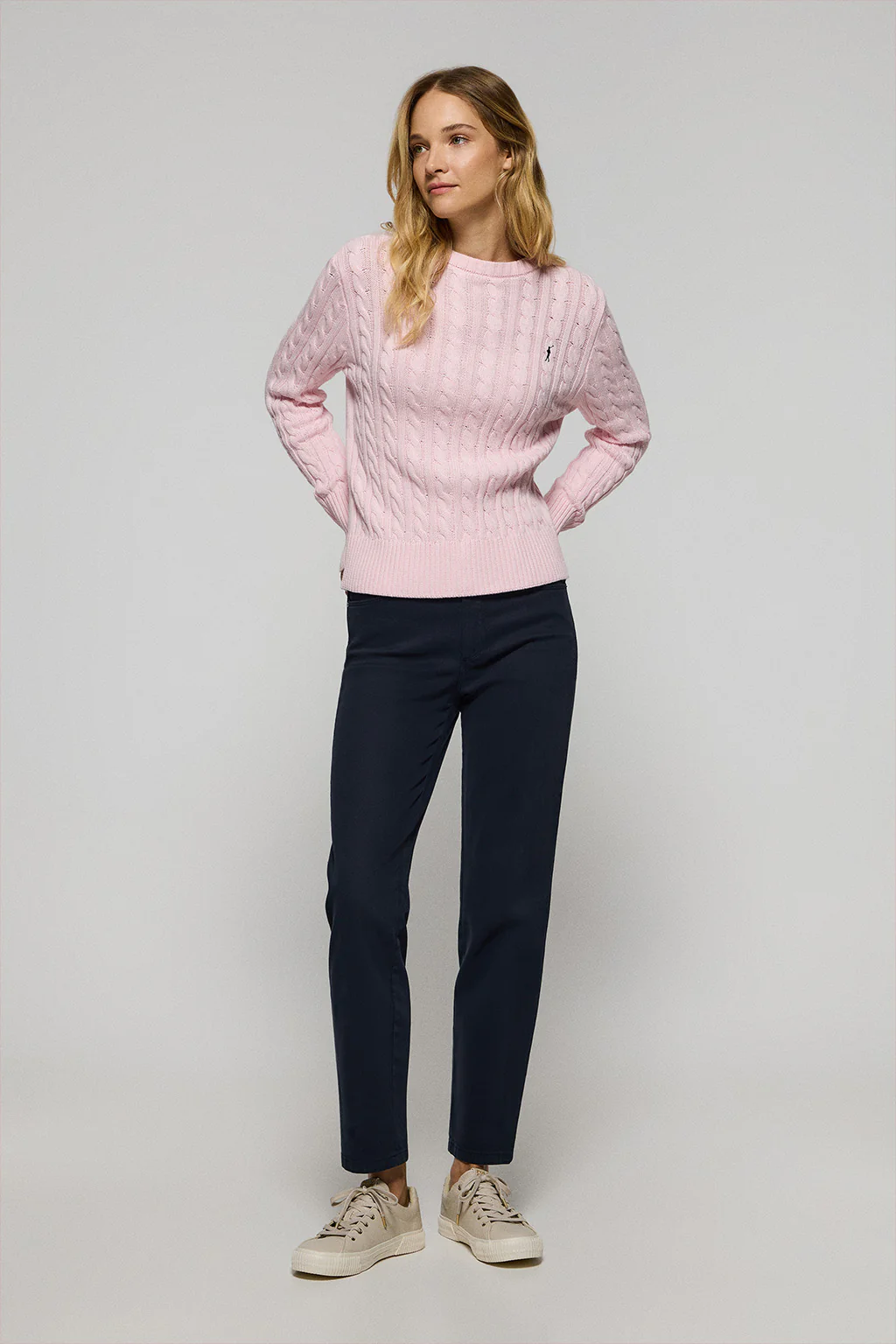 Light-pink cable-knit jumper with Rigby Go embroidered logo - Image 4