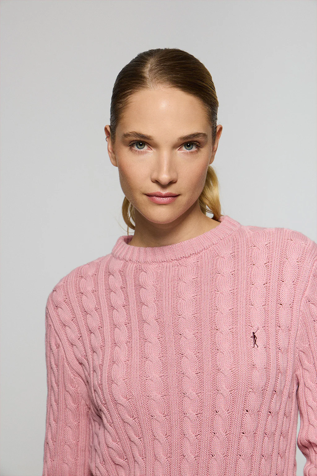 Pink cable-knit jumper with Rigby Go embroidered logo - Image 3