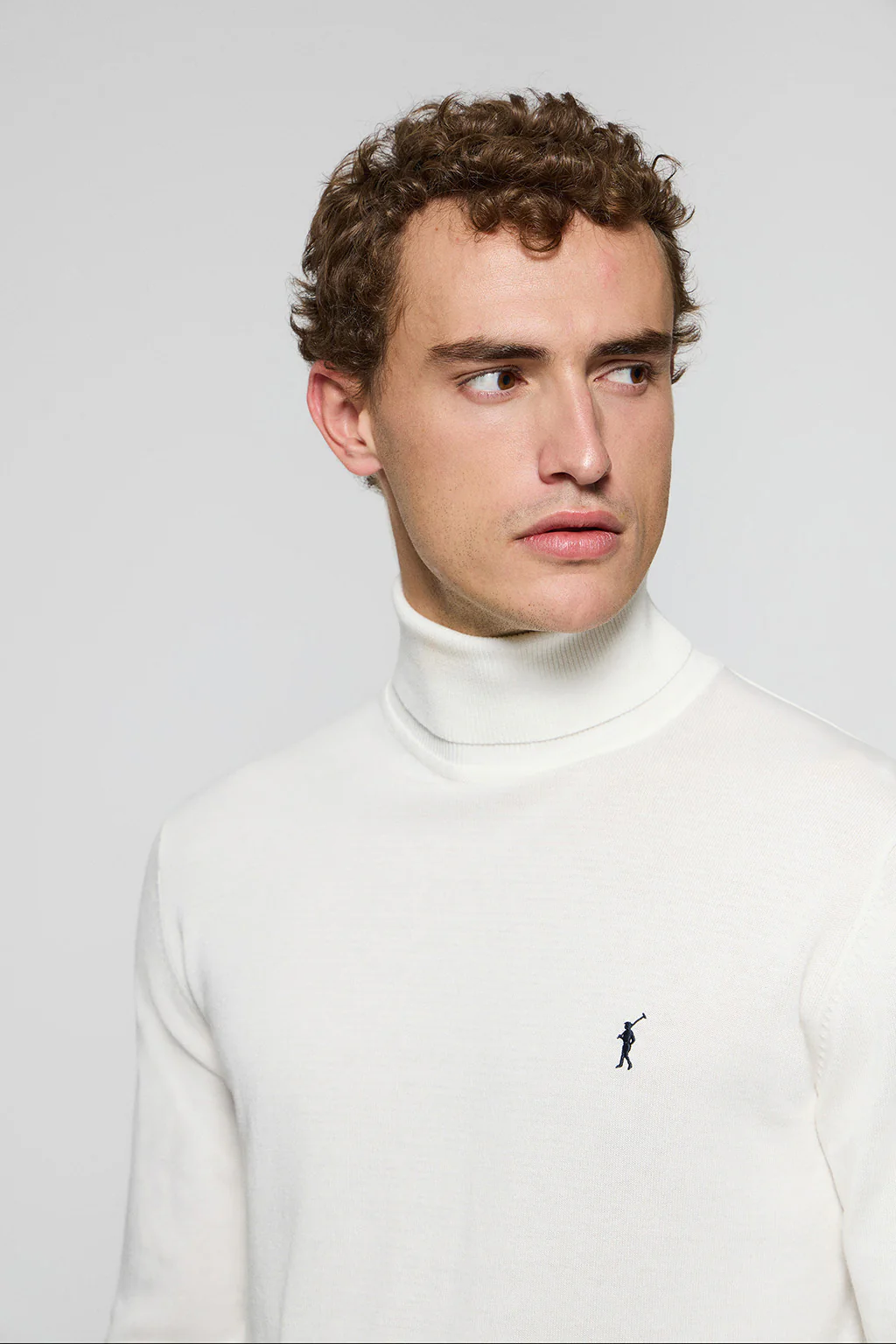 Beige turtleneck knit jumper with Rigby Go embroidered logo - Image 3
