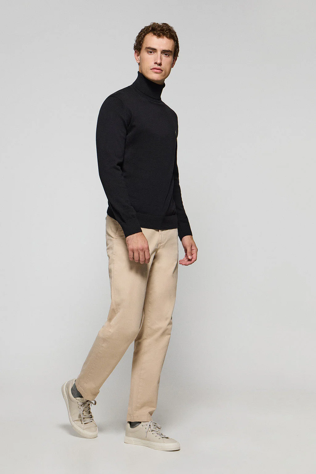 Black turtleneck knit jumper with Rigby Go embroidered logo - Image 3