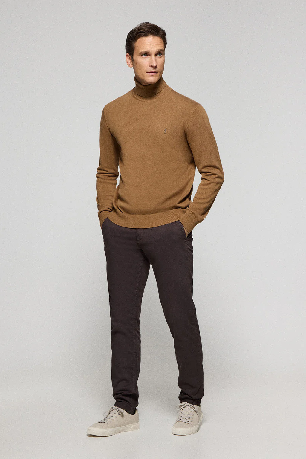 Camel turtleneck knit jumper with Rigby Go embroidered logo - Image 3
