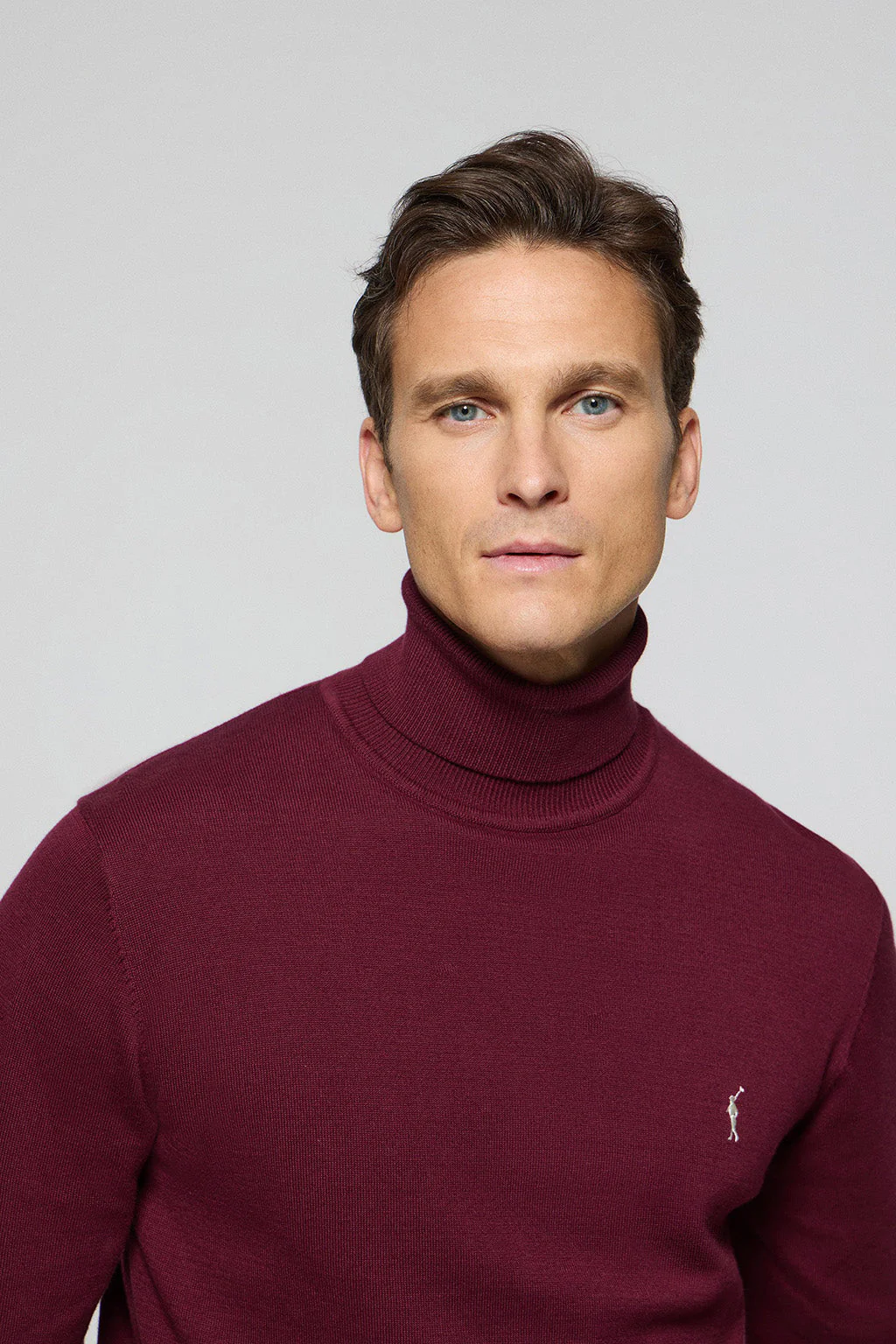 Maroon turtleneck knit jumper with Rigby Go embroidered logo - Image 2