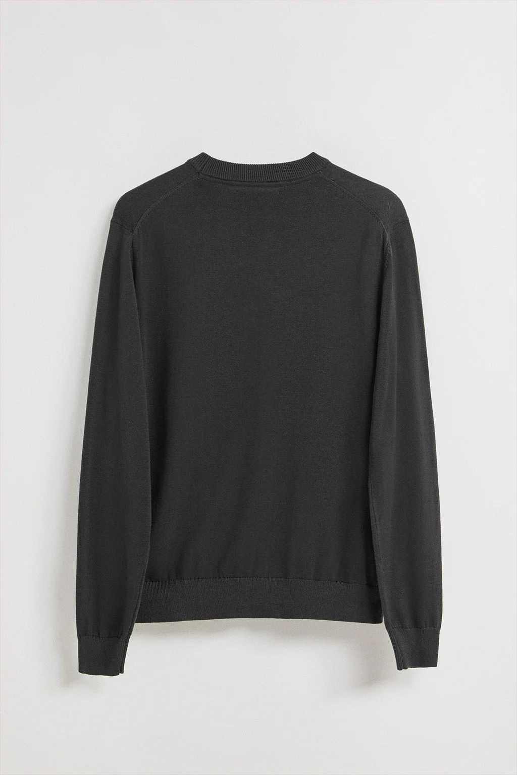 Asphalt-grey round-neck knit jumper with Rigby Go embroidered logo - Image 8