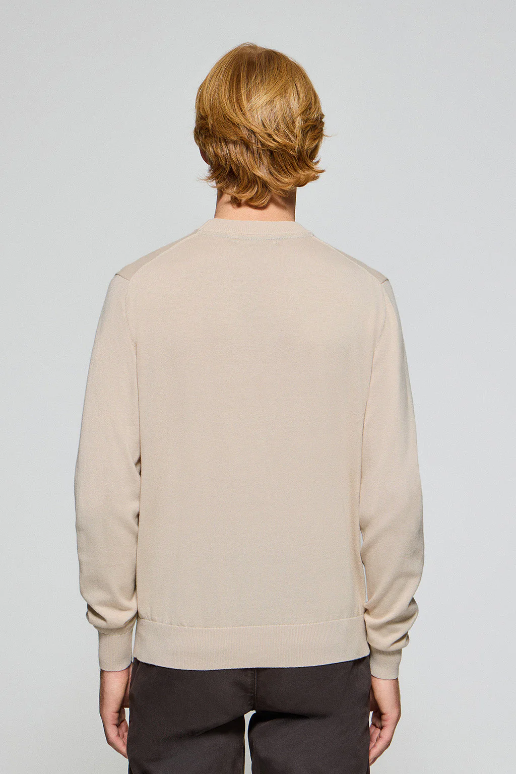 Beige round-neck knit jumper with Rigby Go embroidered logo - Image 5