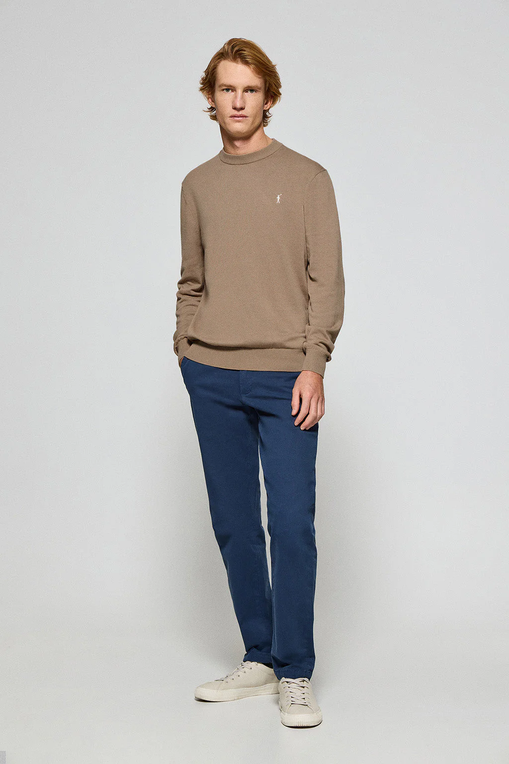 Light-brown round-neck knit jumper with Rigby Go embroidered logo - Image 3