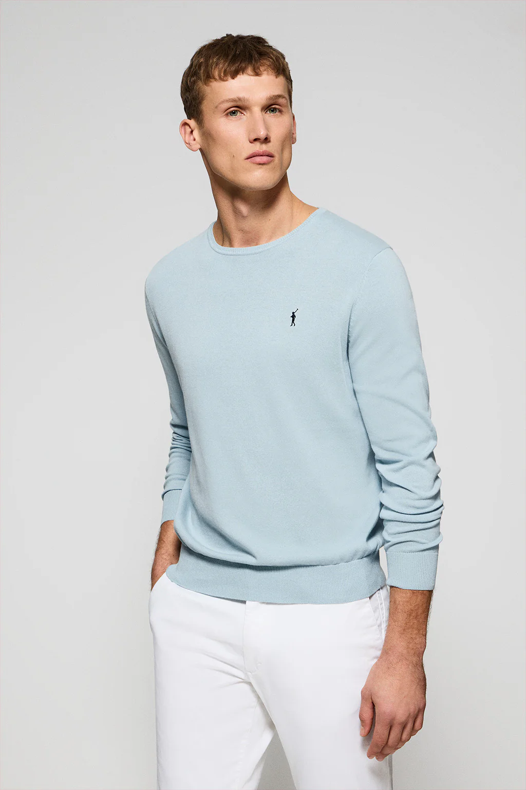 Light-blue round-neck knit jumper with Rigby Go embroidery