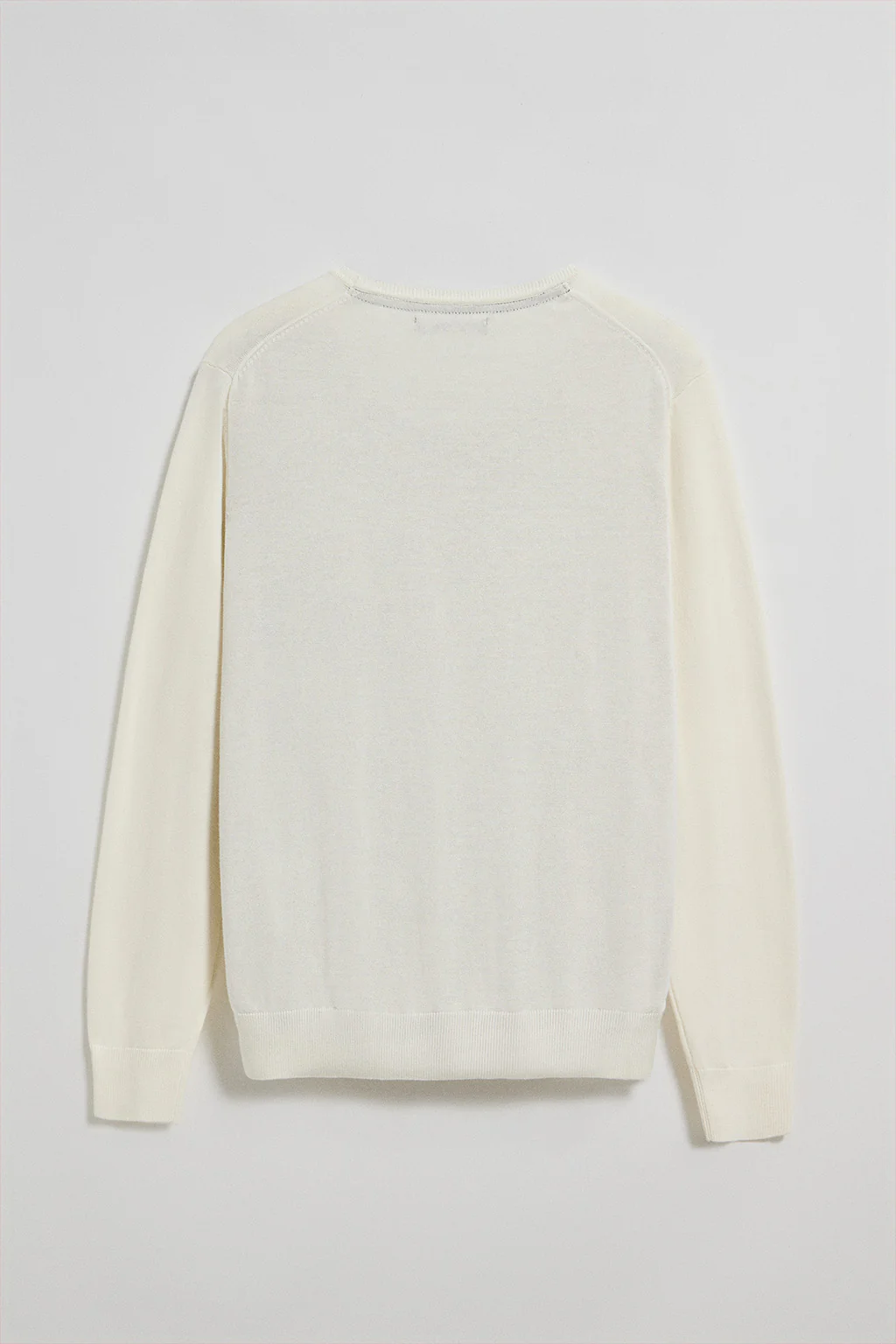 Beige round-neck knit jumper with Rigby Go embroidery - Image 6