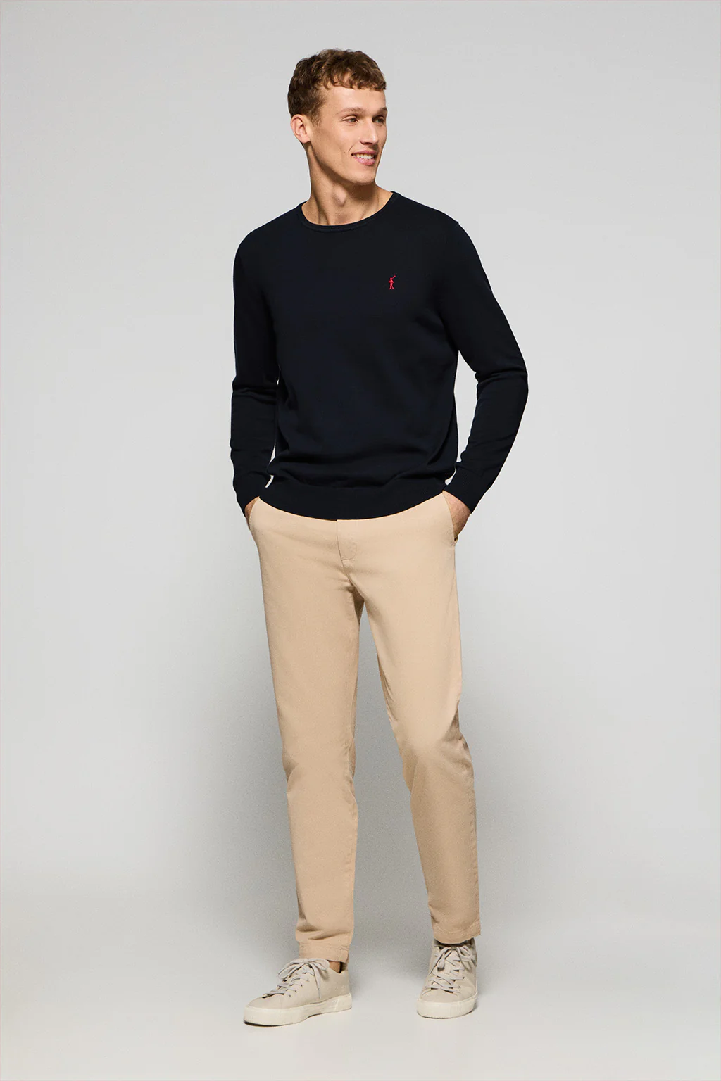 Navy-blue round-neck knit jumper with Rigby Go embroidery - Image 4
