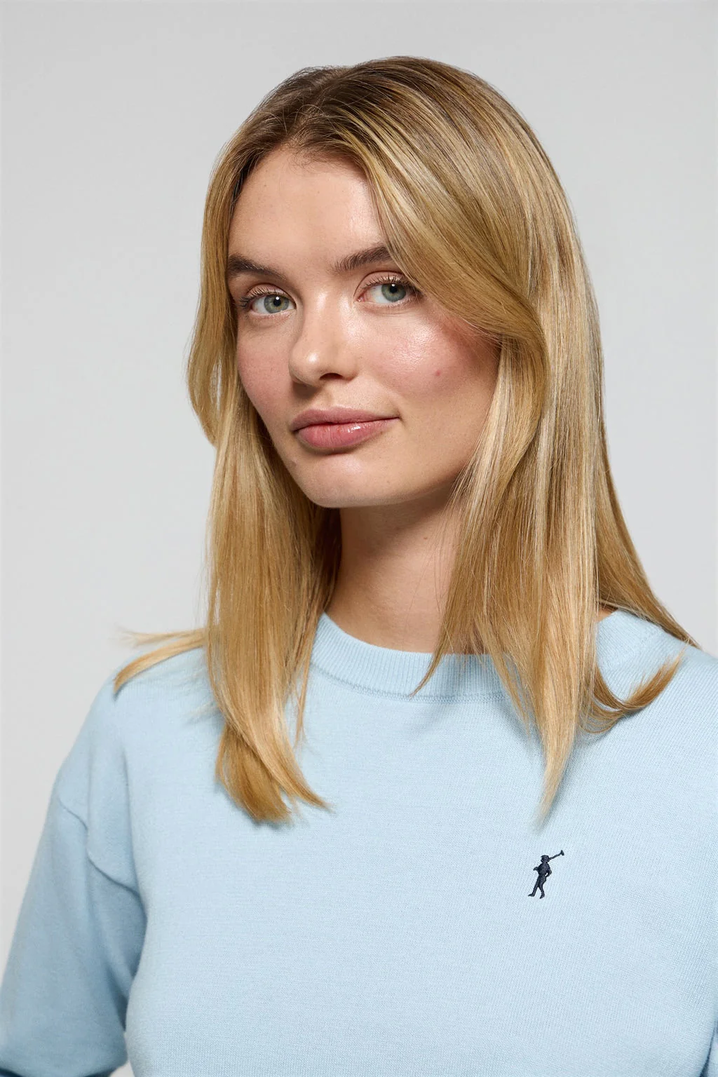 Light-blue round-neck knit jumper with Rigby Go embroidered logo - Image 2