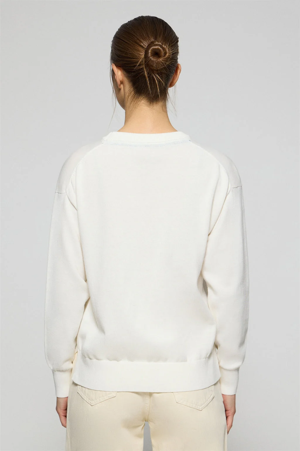 Nude round-neck knit jumper with Rigby Go embroidered logo - Image 4