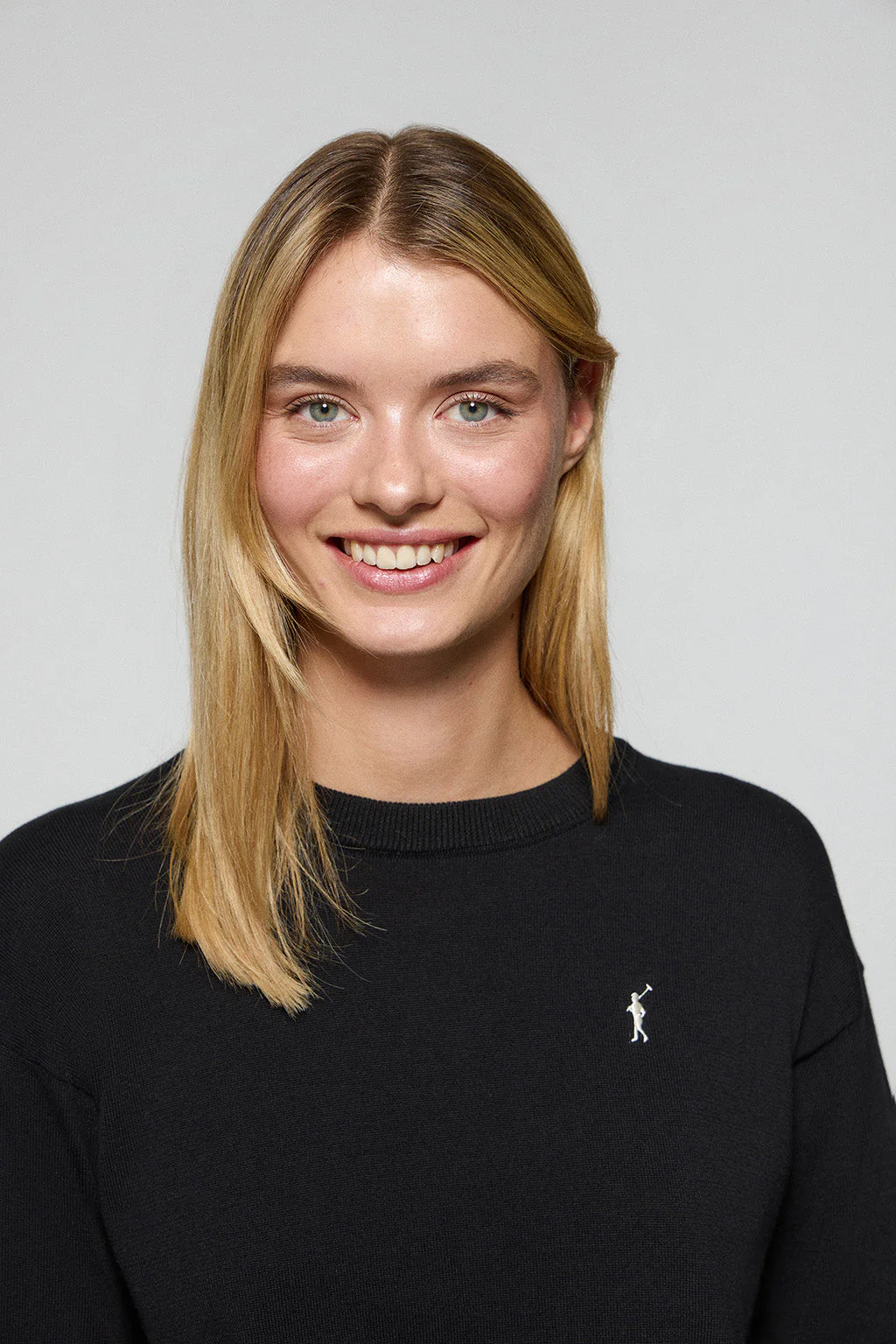 Black round-neck knit jumper with Rigby Go embroidered logo - Image 2