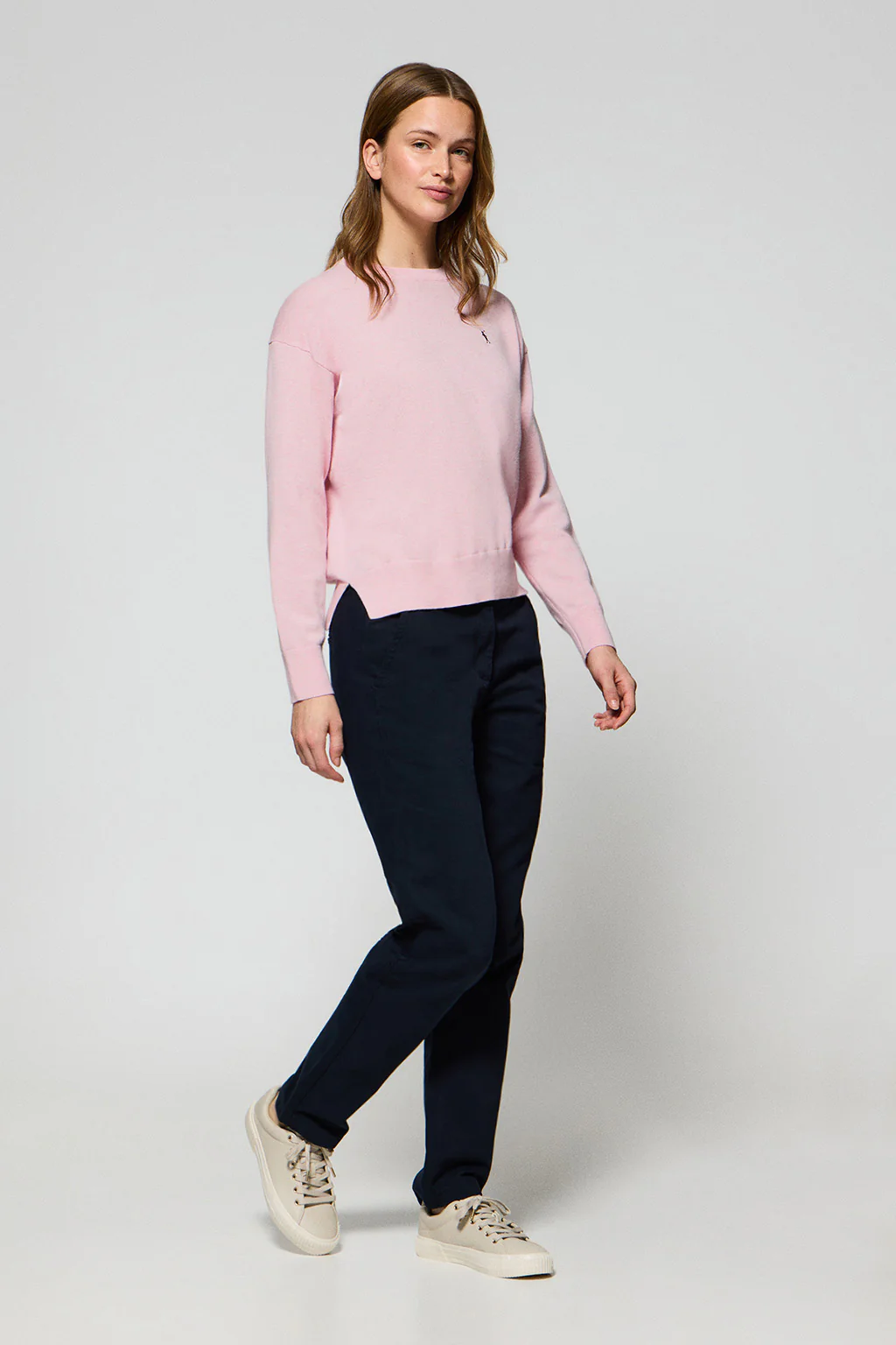 Pink-marl round-neck knit jumper with Rigby Go embroidered logo - Image 4