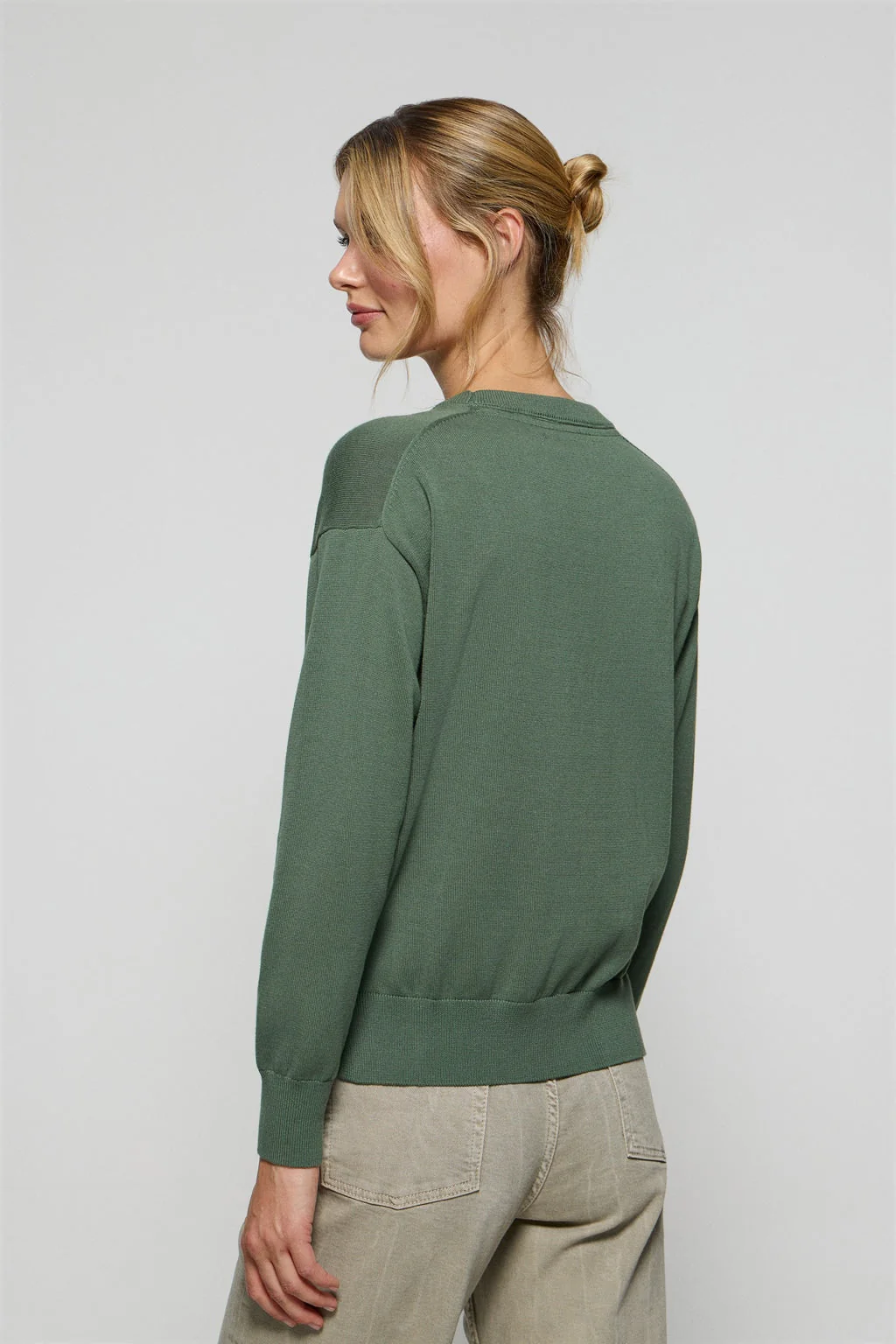 Green round-neck knit jumper with Rigby Go embroidered logo - Image 4