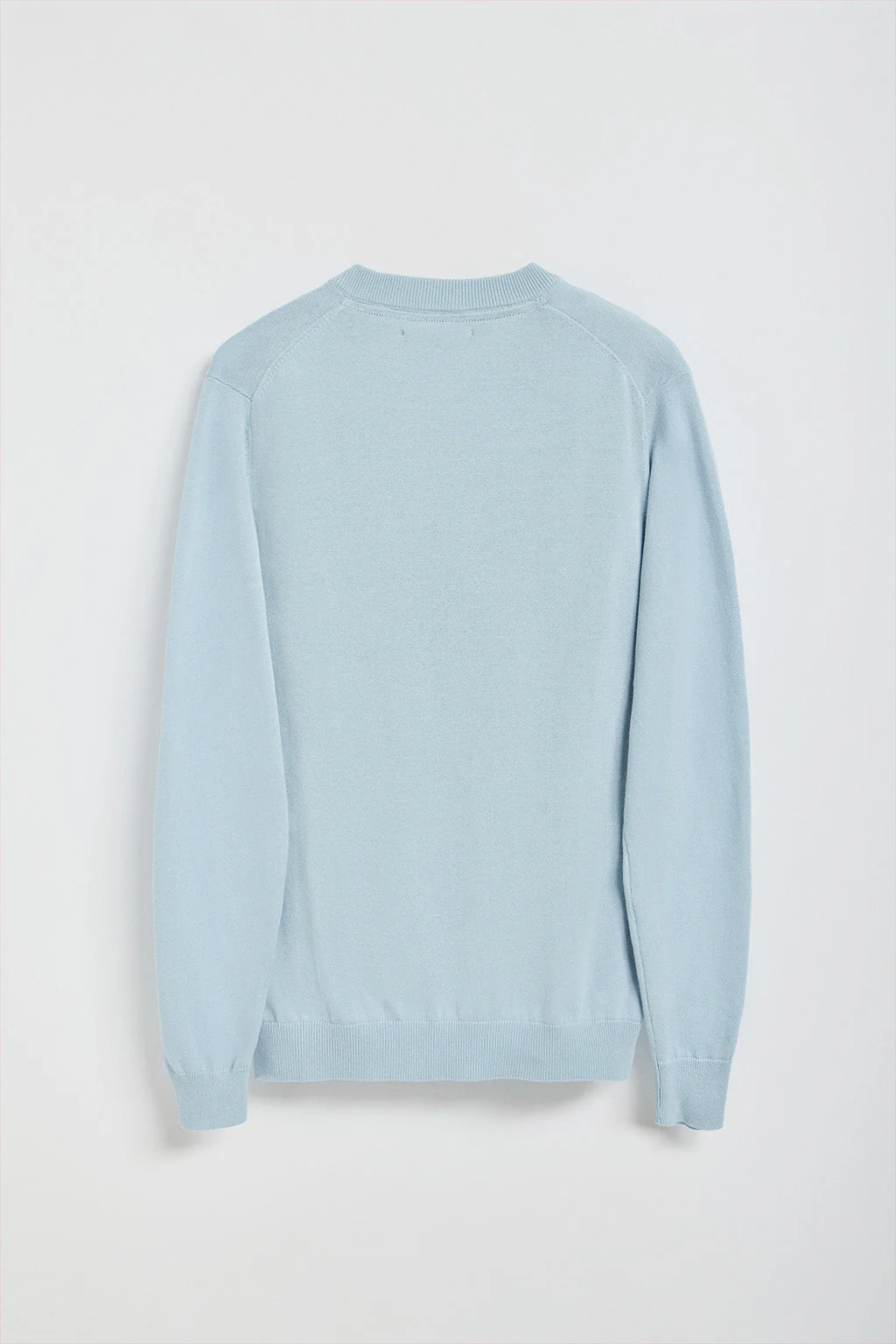 Light-blue V-neck knit jumper with Rigby Go embroidery - Image 7