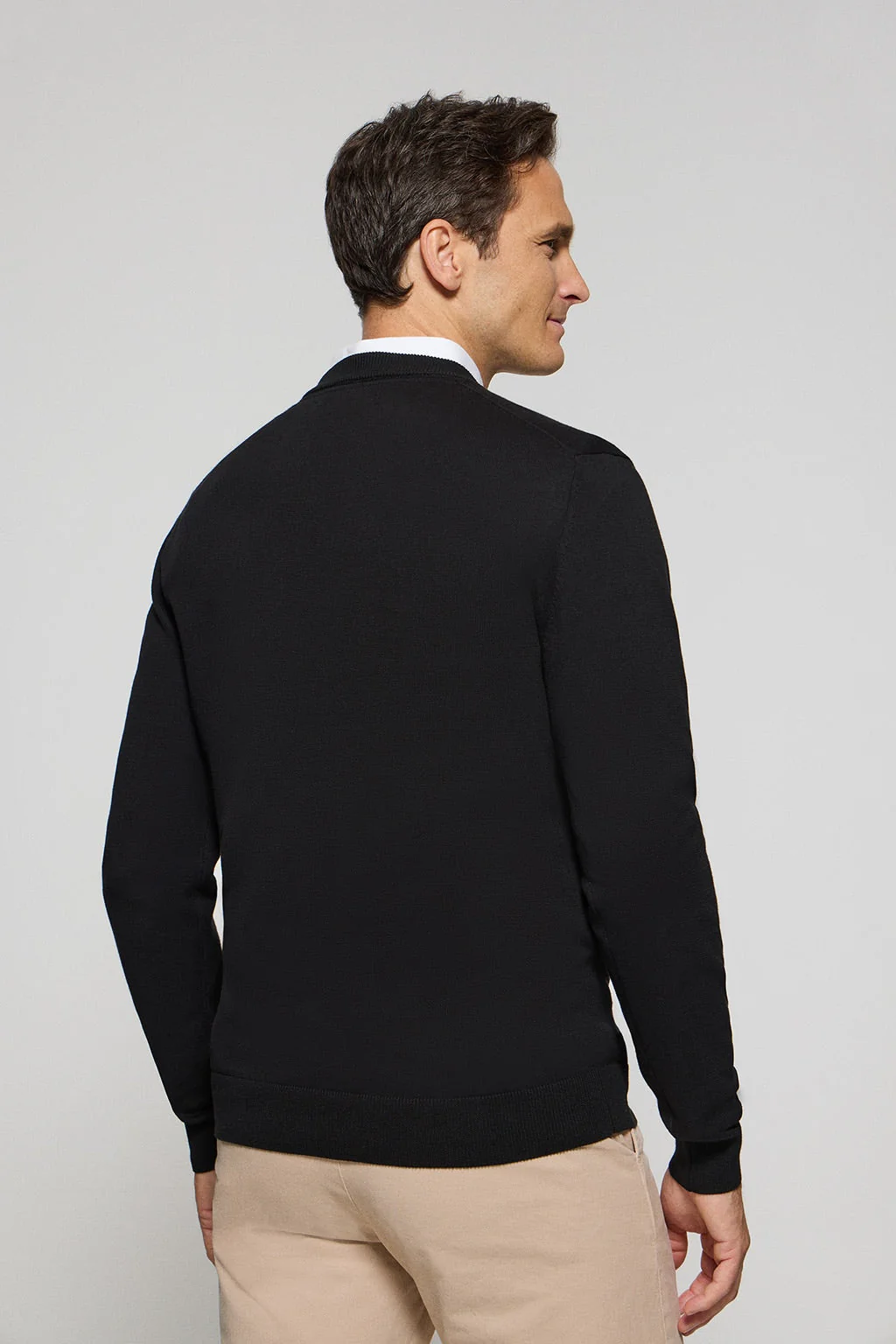 Black V-neck knit jumper with Rigby Go embroidery - Image 5