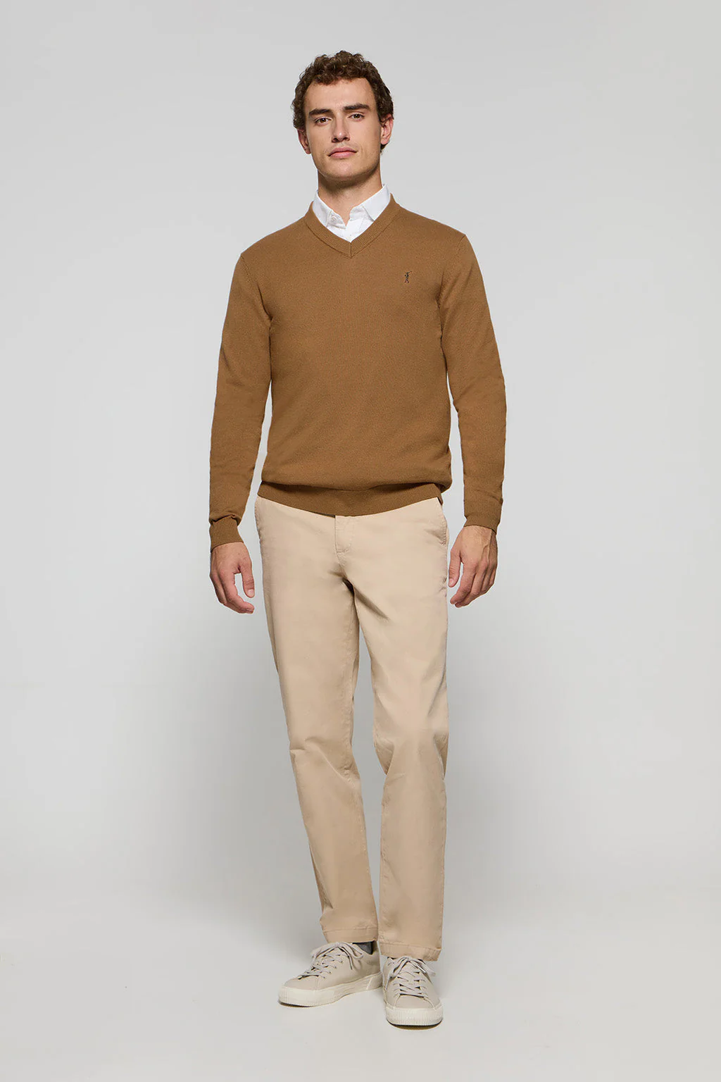Camel V-neck knit jumper with Rigby Go embroidery - Image 3