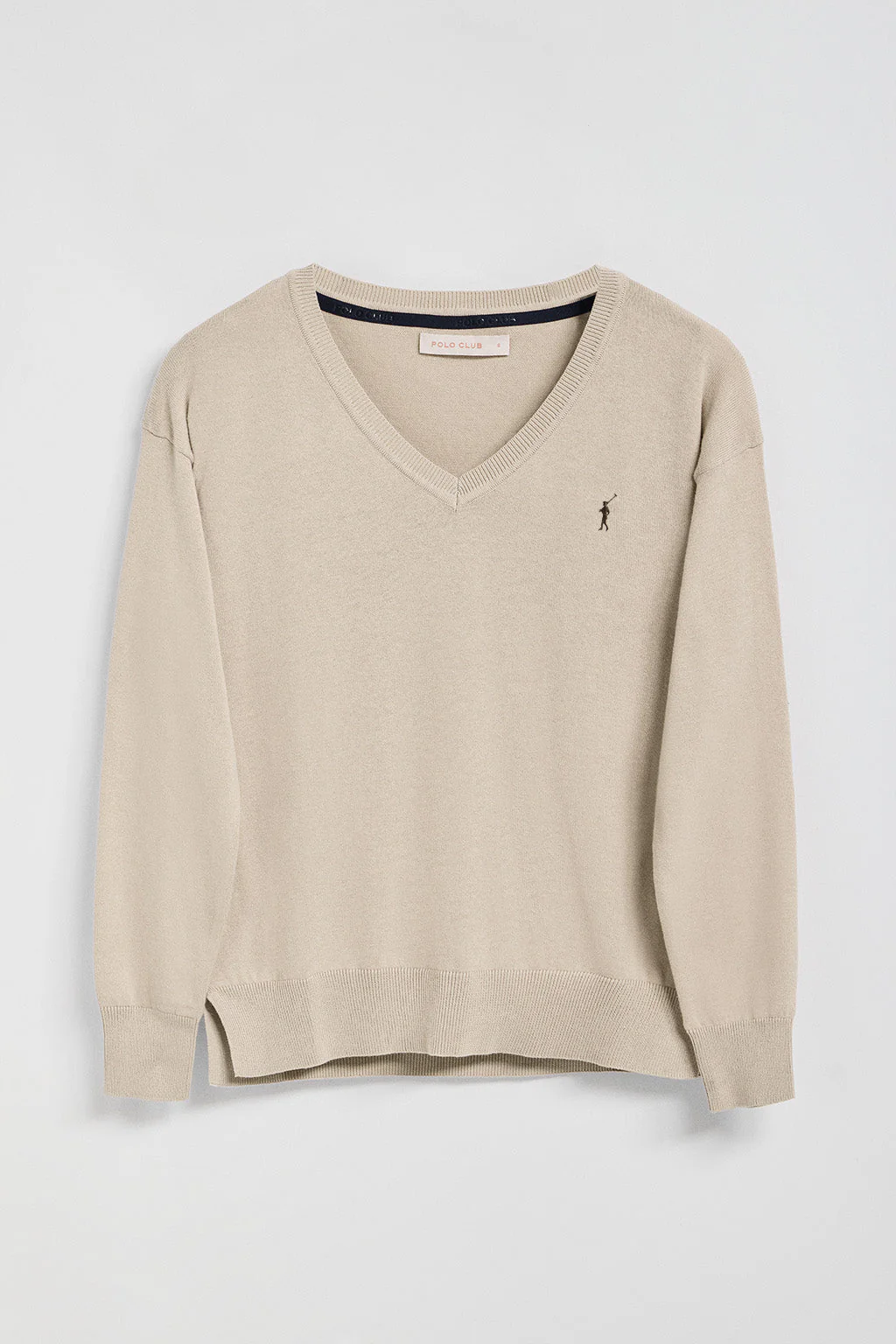 Beige V-neck knit jumper with Rigby Go embroidered logo - Image 8