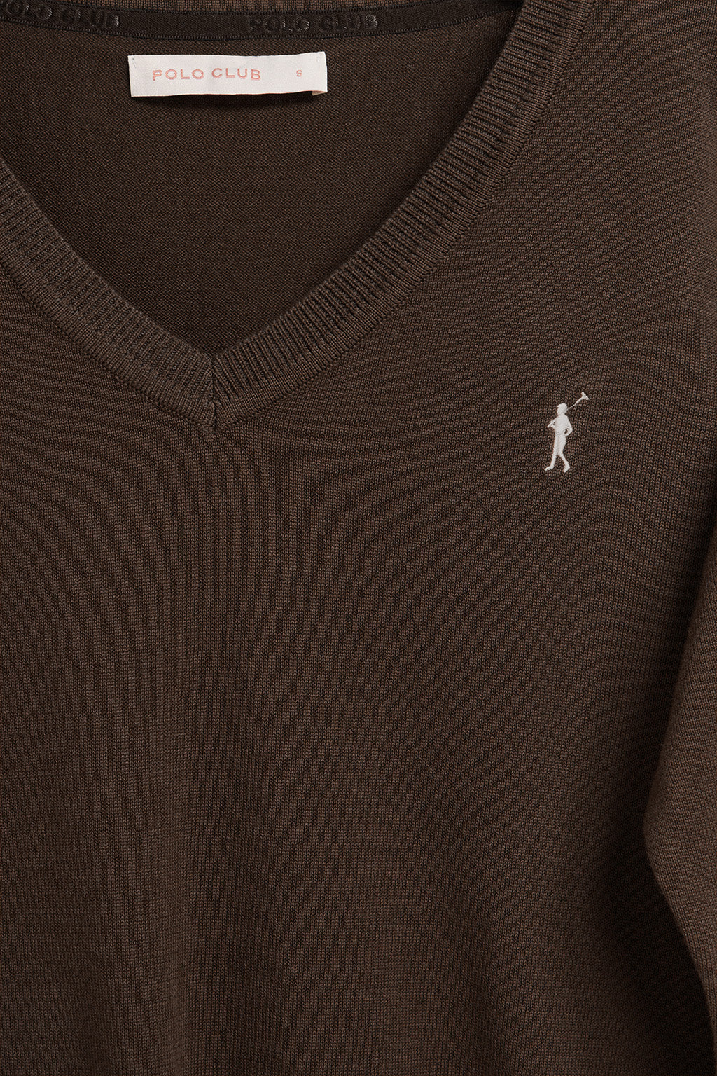 Dark-brown V-neck knit jumper with Rigby Go embroidered logo - Image 6