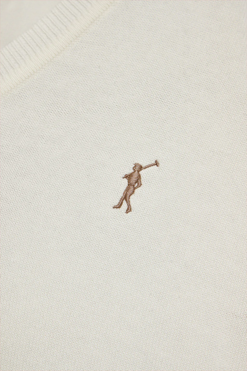 Beige V-neck knit jumper with Rigby Go embroidered logo - Image 7