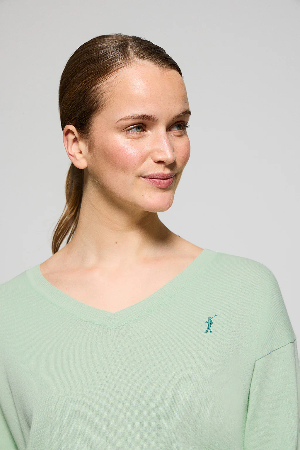 Mint V-neck knit jumper with Rigby Go logo - Image 3