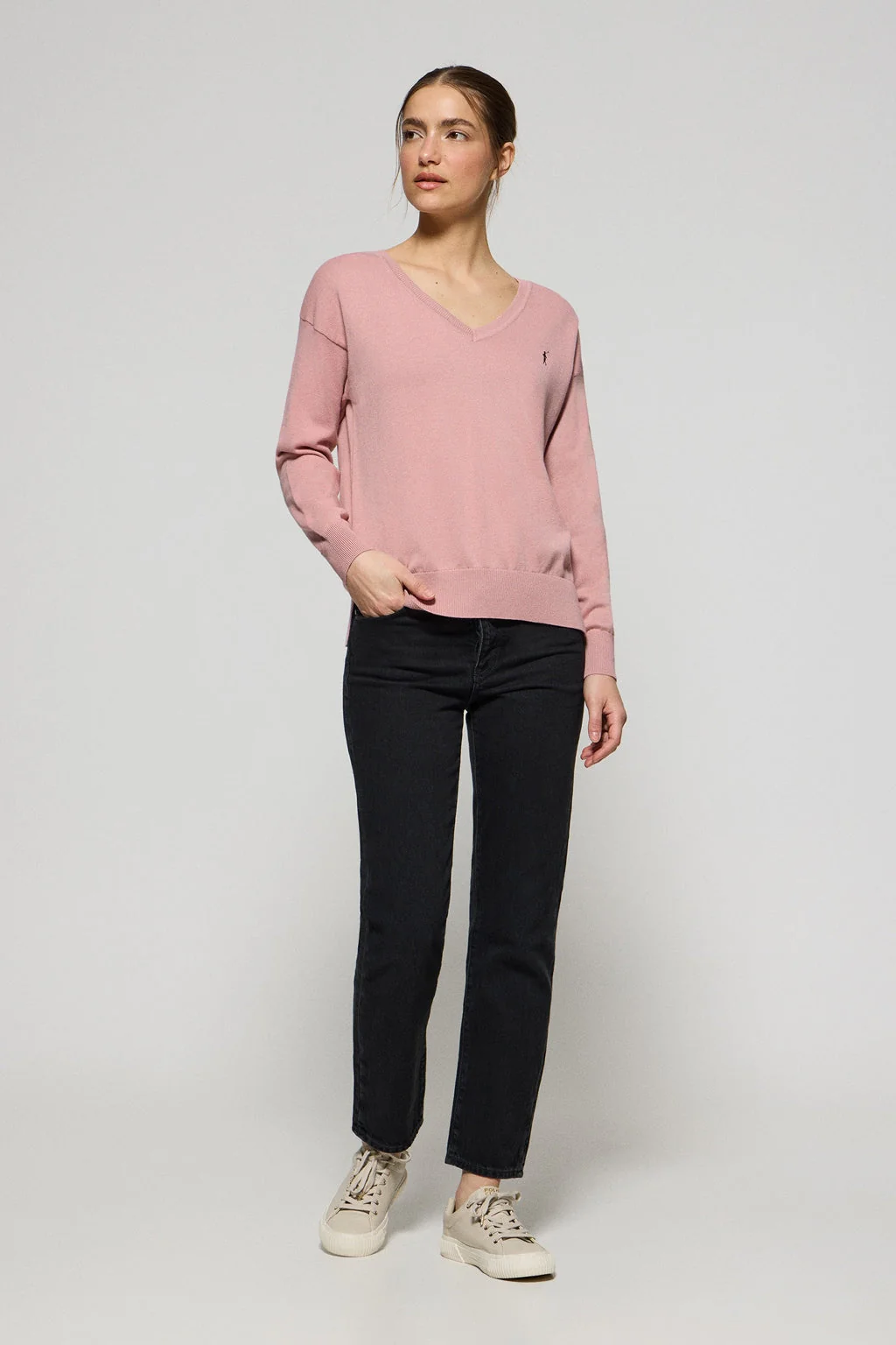 Pink V-neck knit jumper with Rigby Go embroidered logo - Image 3