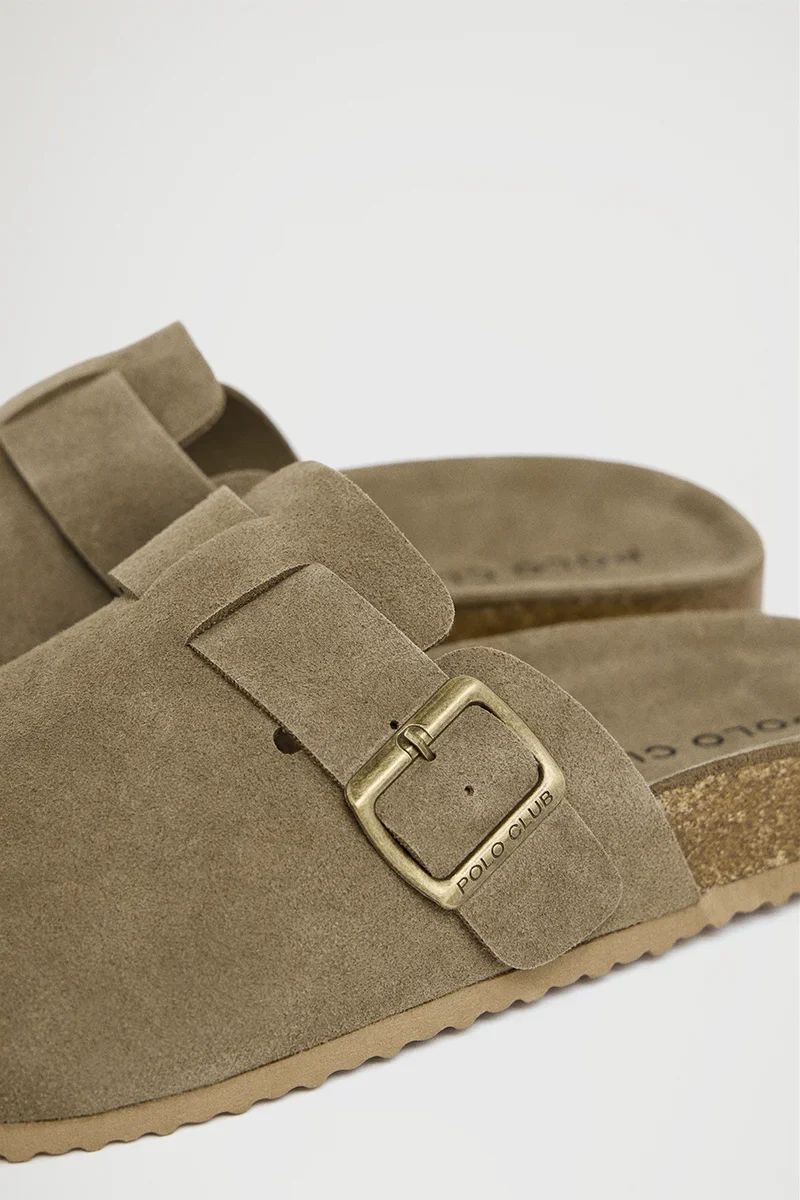 Stone-grey suede bio clog Buck with Polo Club logo - Image 7