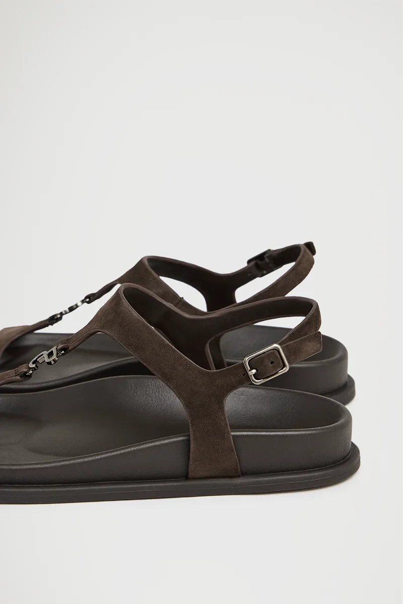 Brown bio sandal Orelia with Polo Club metal detail - Image 5