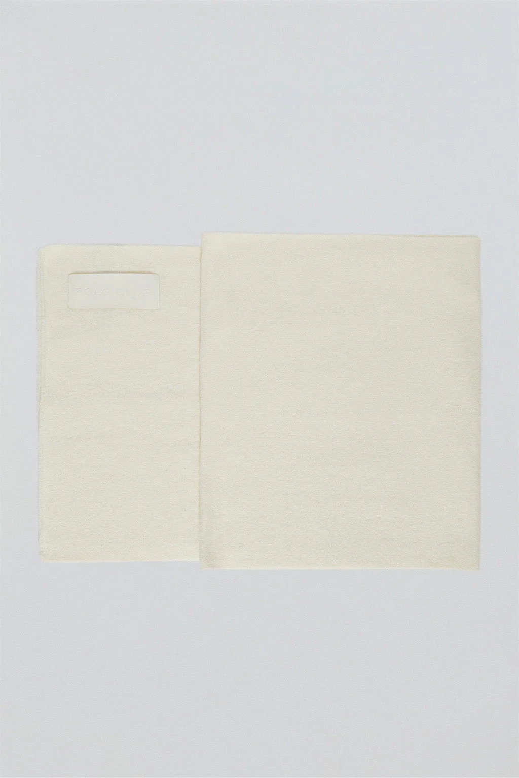 Beige scarf Sina with Polo Club details - Image 4