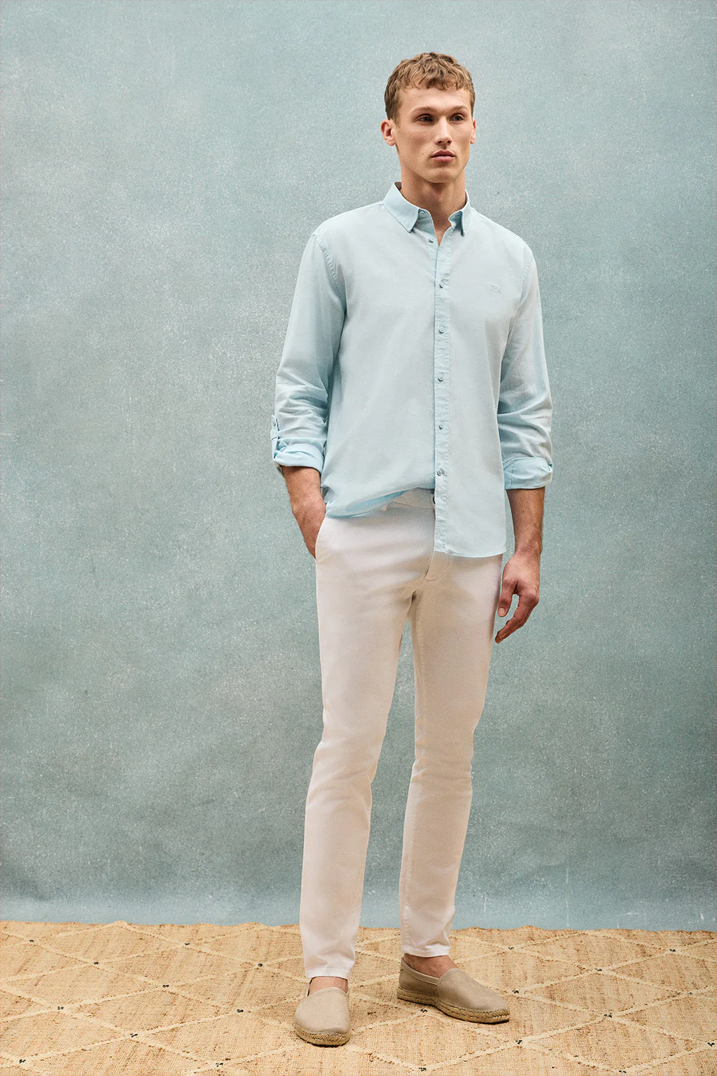Aqua regular-fit shirt in linen and cotton with embroidered logo - Image 13