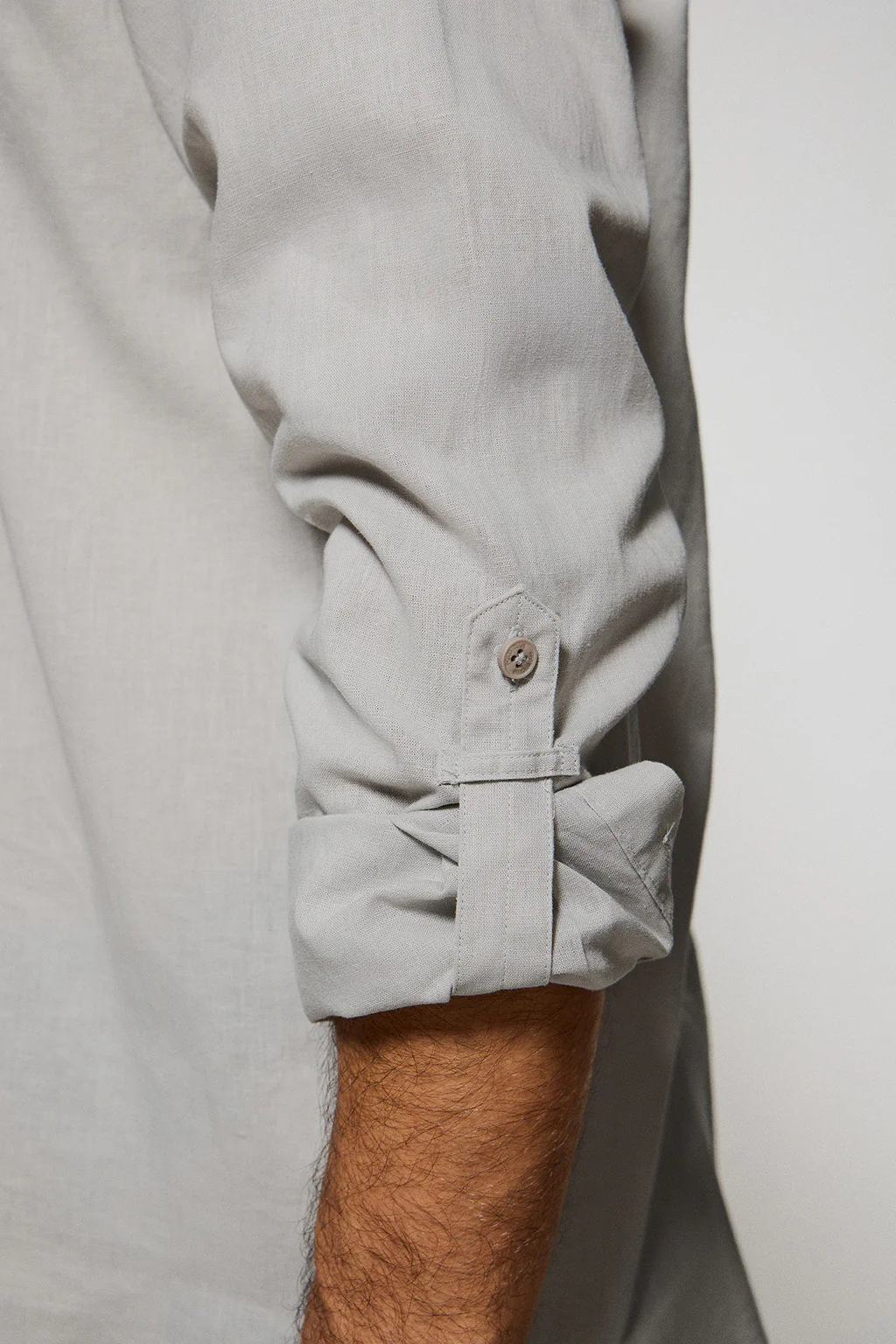 Grey regular-fit shirt in linen and cotton with embroidered logo - Image 5