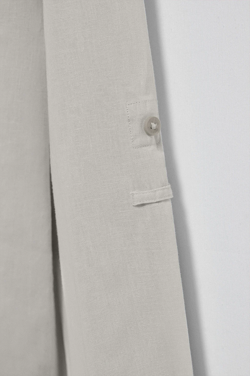 Grey regular-fit shirt in linen and cotton with embroidered logo - Image 8