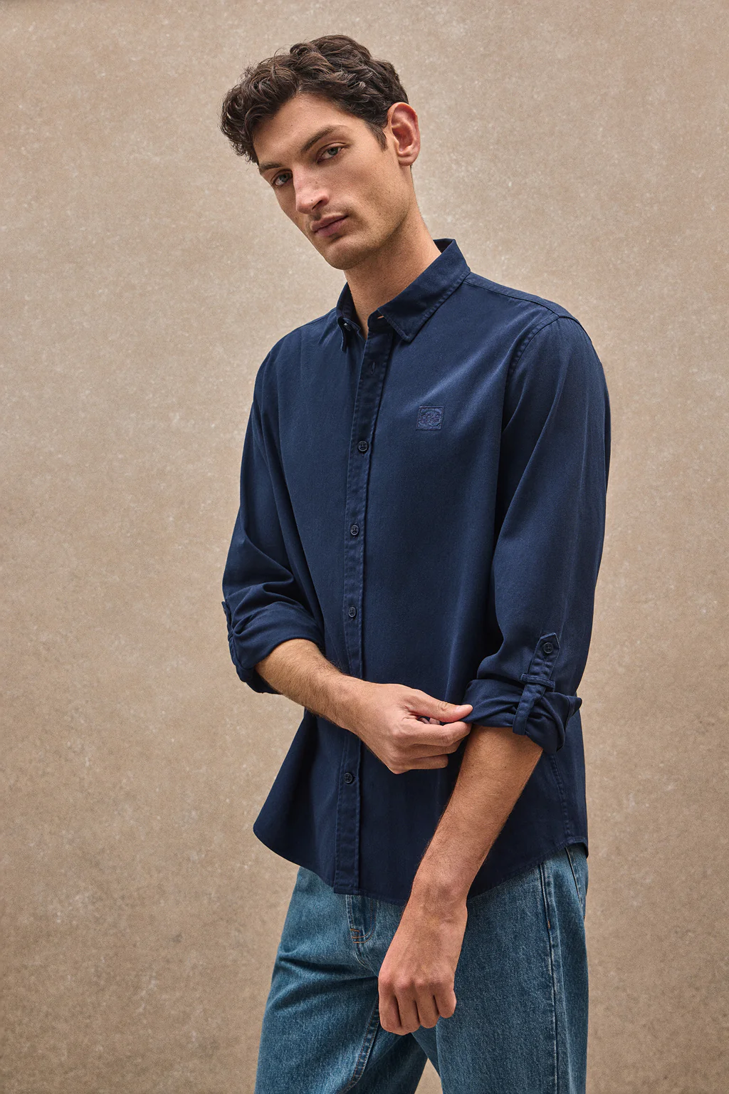 Navy-blue shirt with regular fit and Polo Club logo