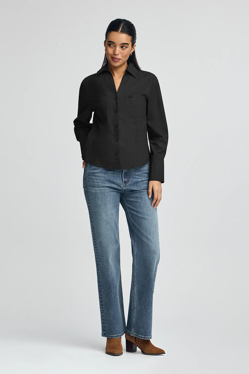 Black slim-fit shirt with V-neck - Image 4