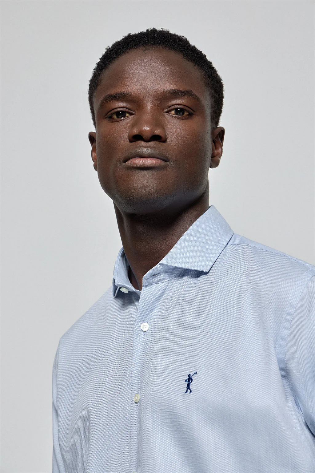 Sky-blue microstructure shirt Cornell with Rigby Go embroidery - Image 2